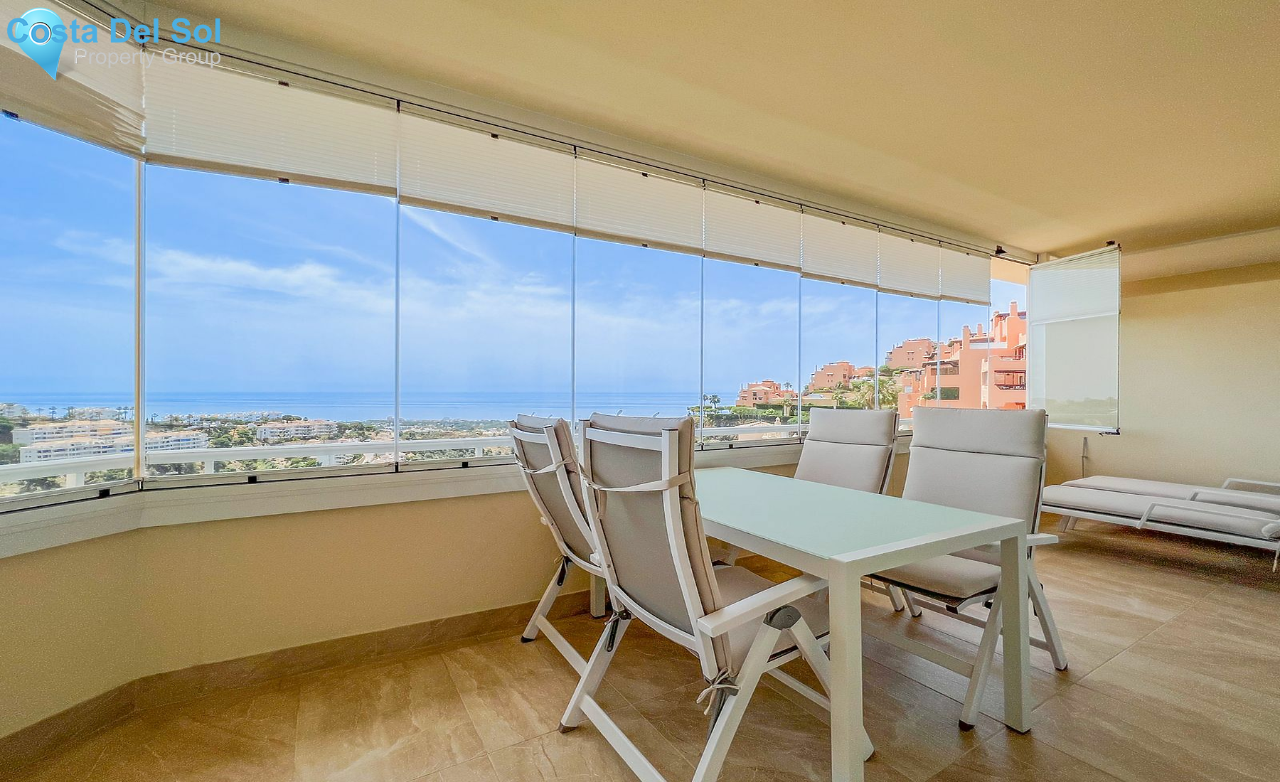 Middle Floor Apartment in Calahonda-1162229