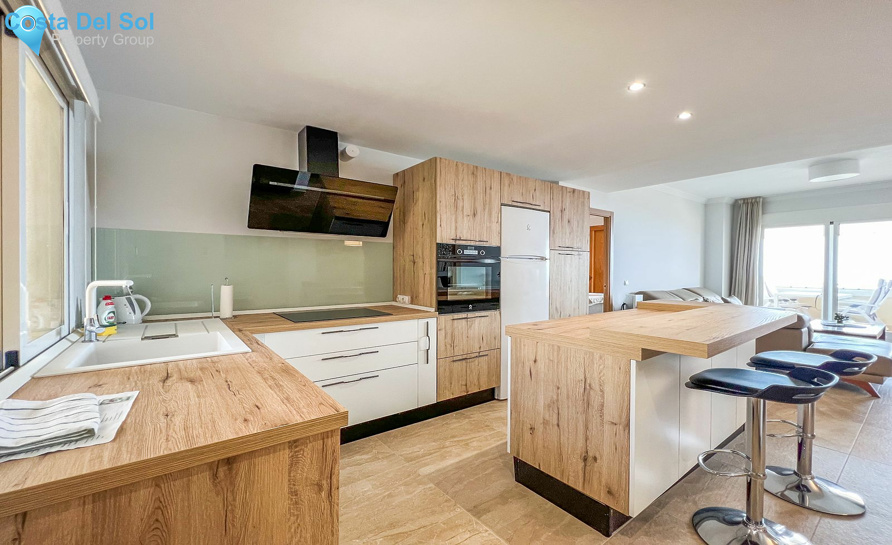 Middle Floor Apartment in Calahonda-1162221