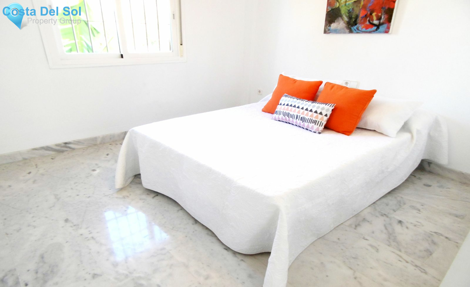 Middle Floor Apartment in Calahonda-1170792