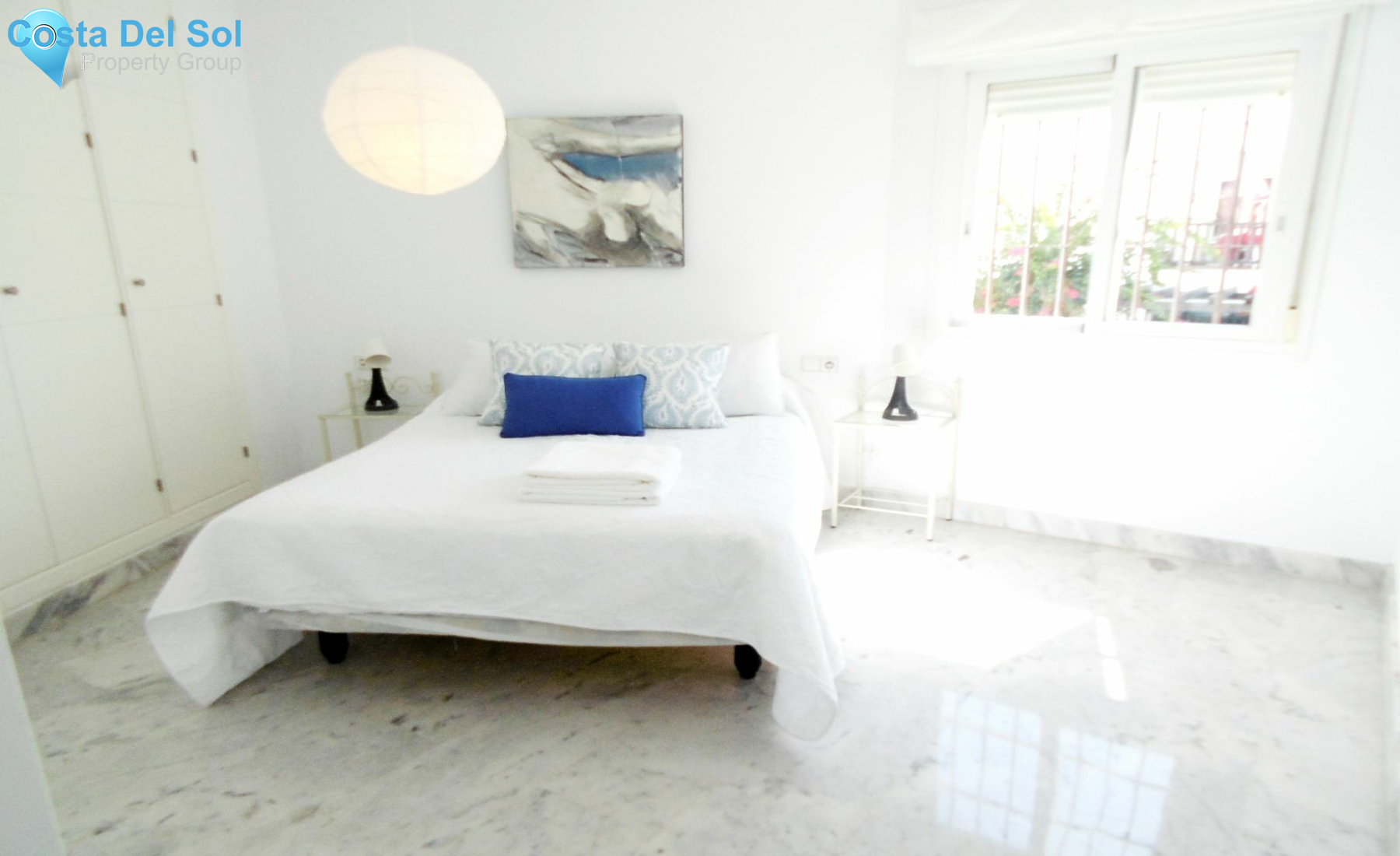 Middle Floor Apartment in Calahonda-1170795