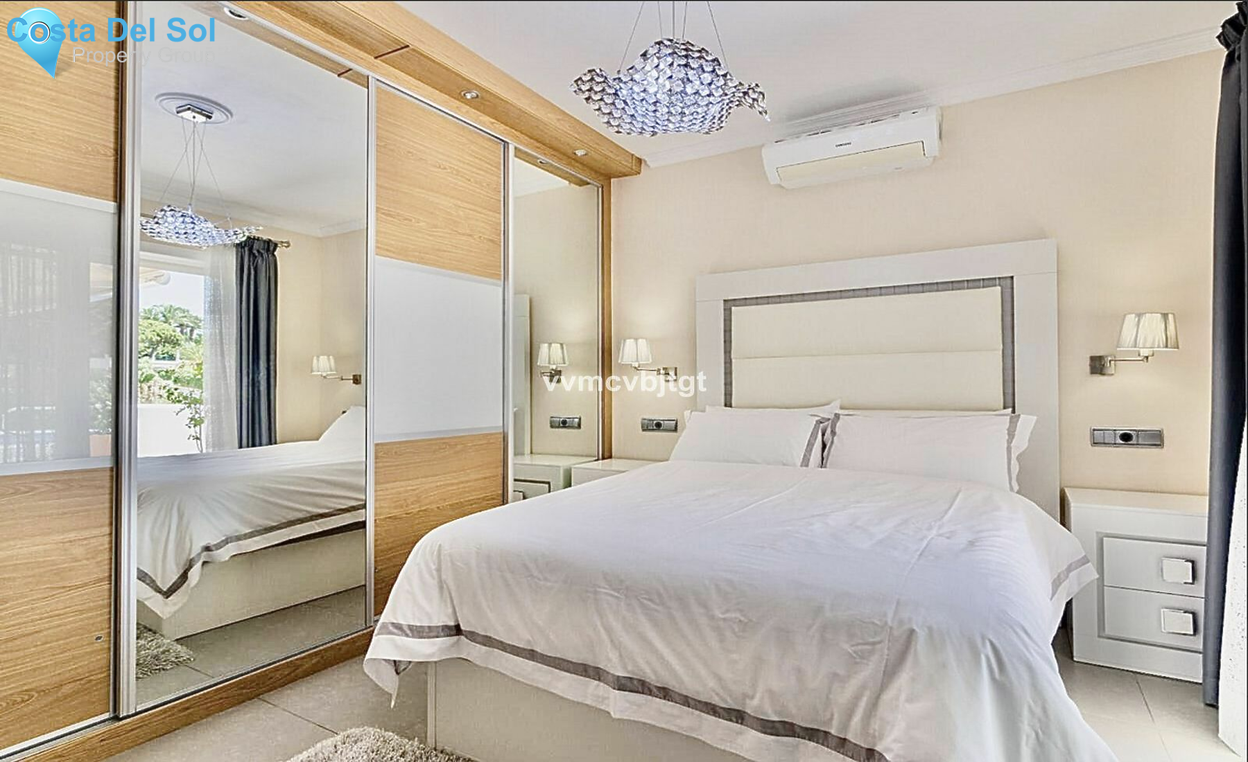 Middle Floor Apartment in Calahonda-1173814