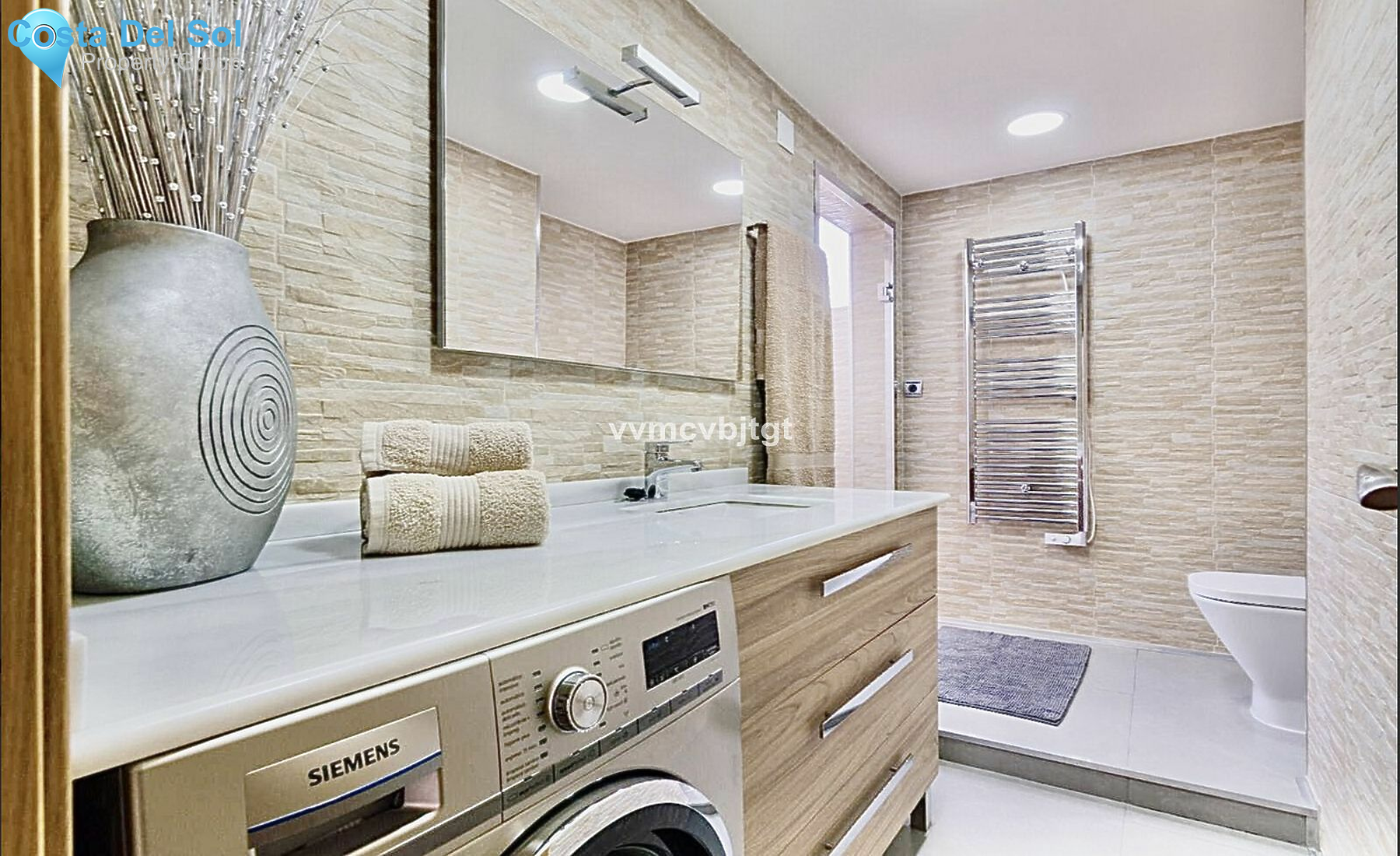 Middle Floor Apartment in Calahonda-1173816