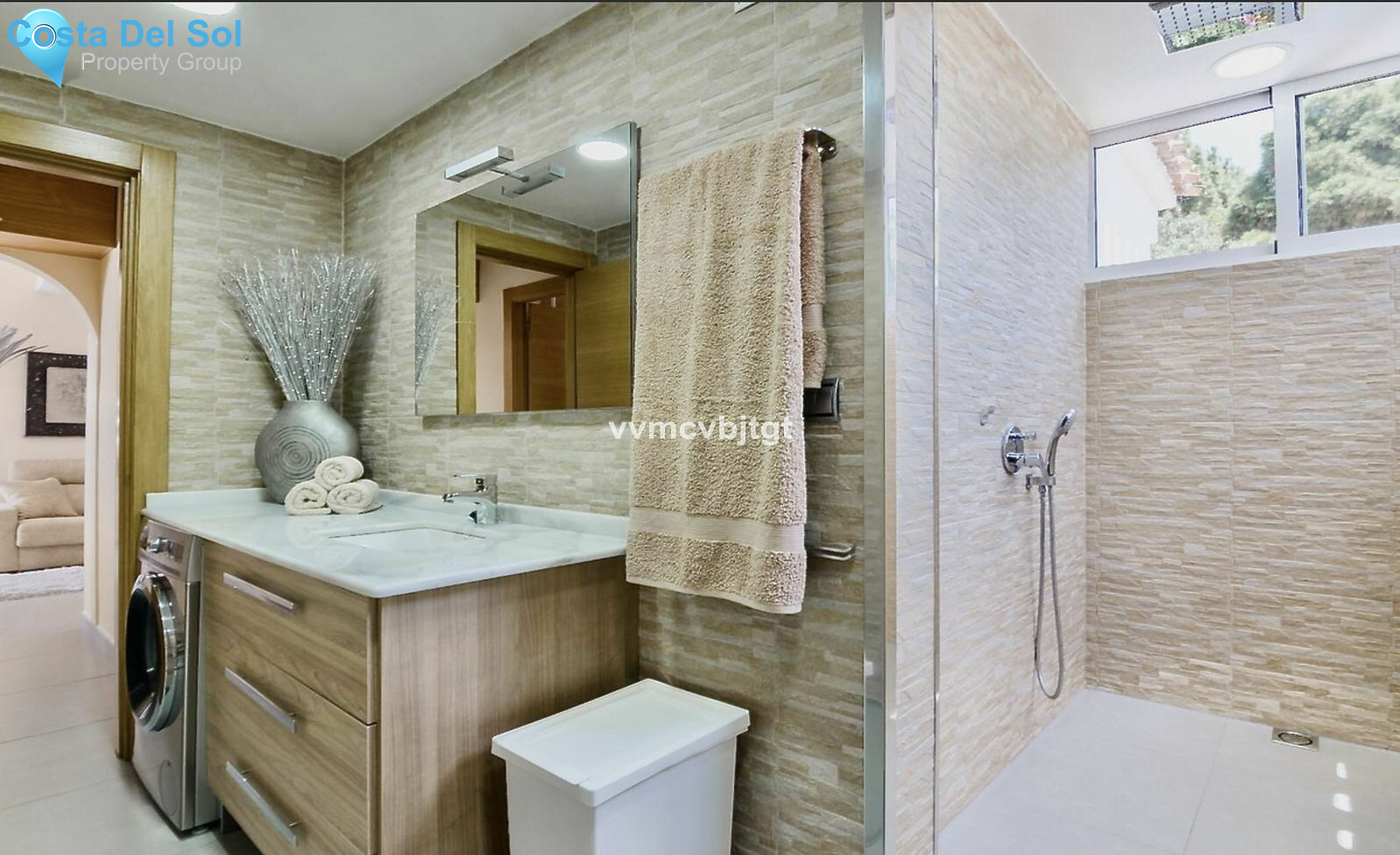 Middle Floor Apartment in Calahonda-1173818