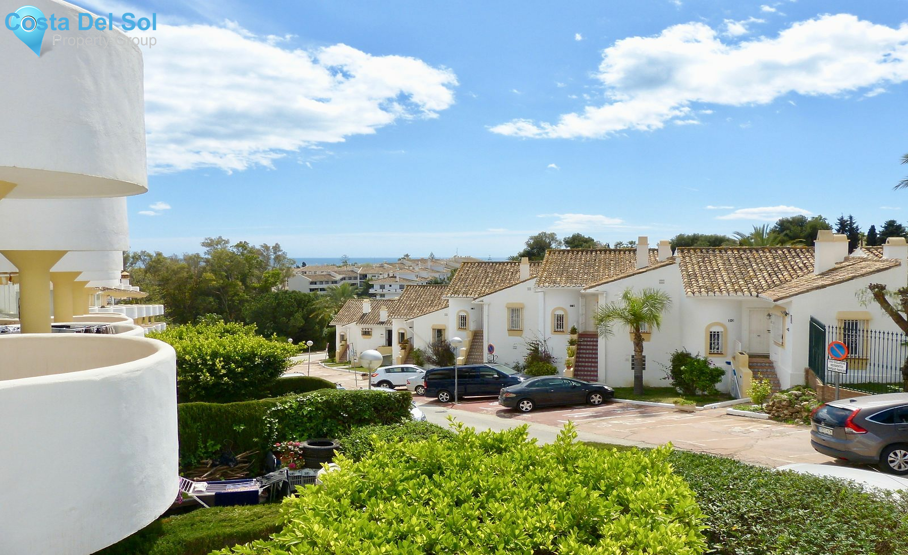Middle Floor Apartment in Calahonda-1185609
