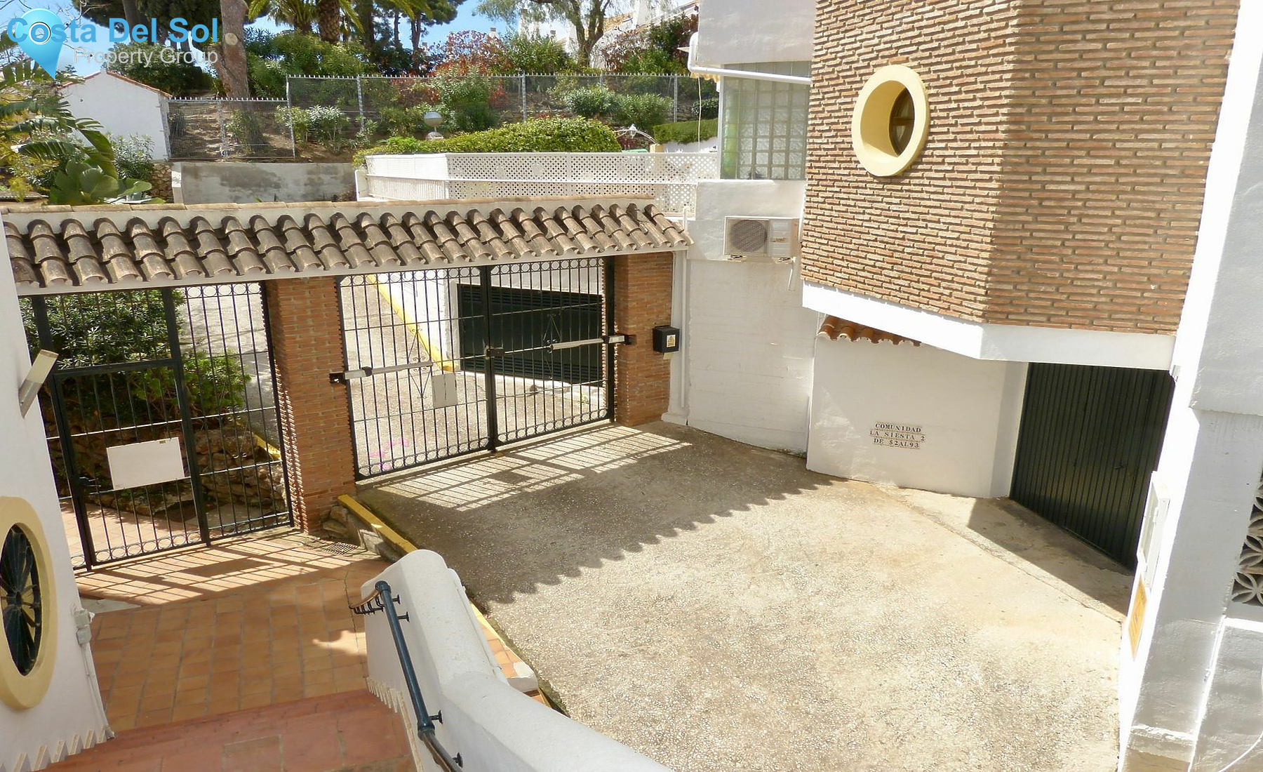 Middle Floor Apartment in Calahonda-1185620