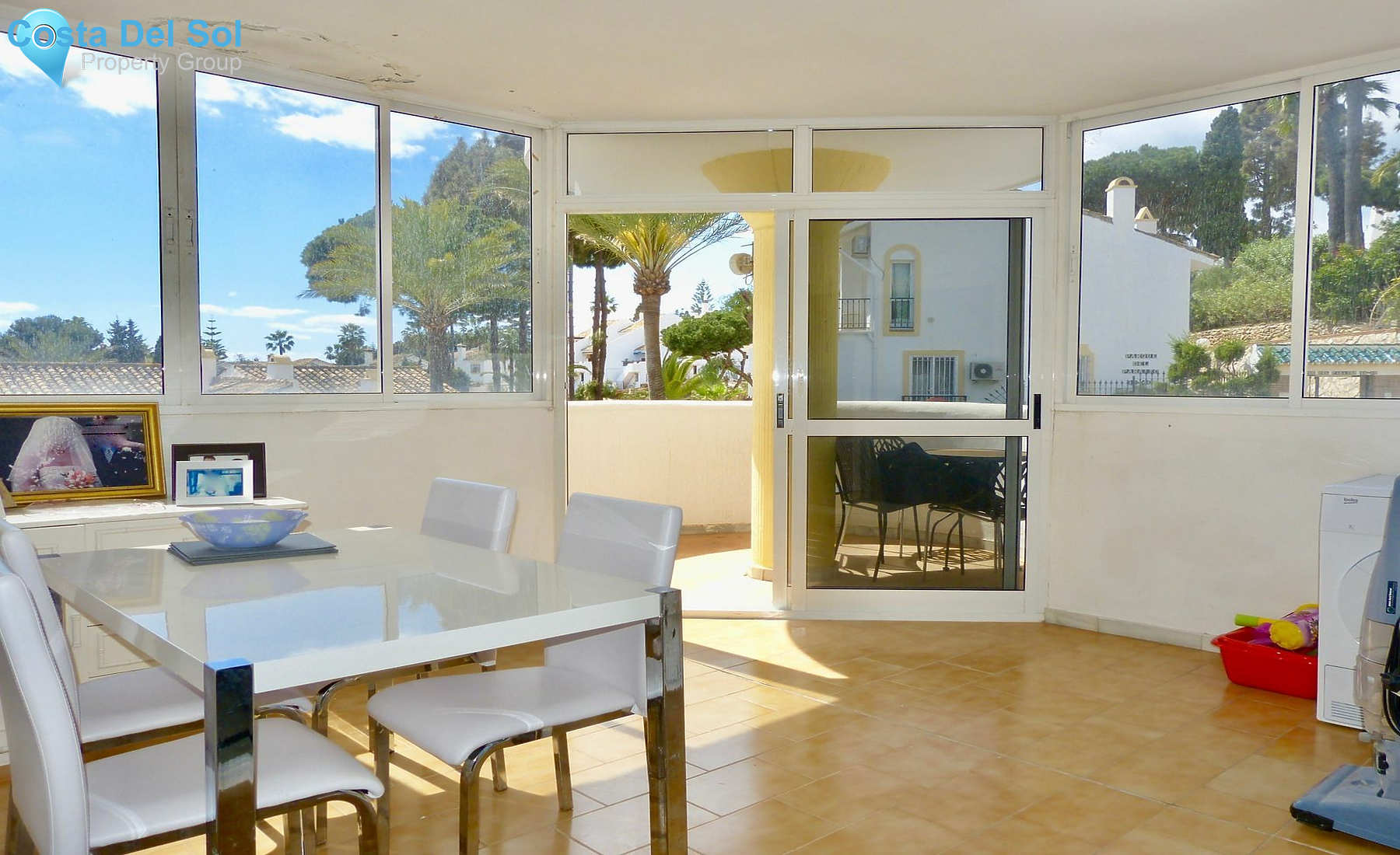 Middle Floor Apartment in Calahonda-1185611