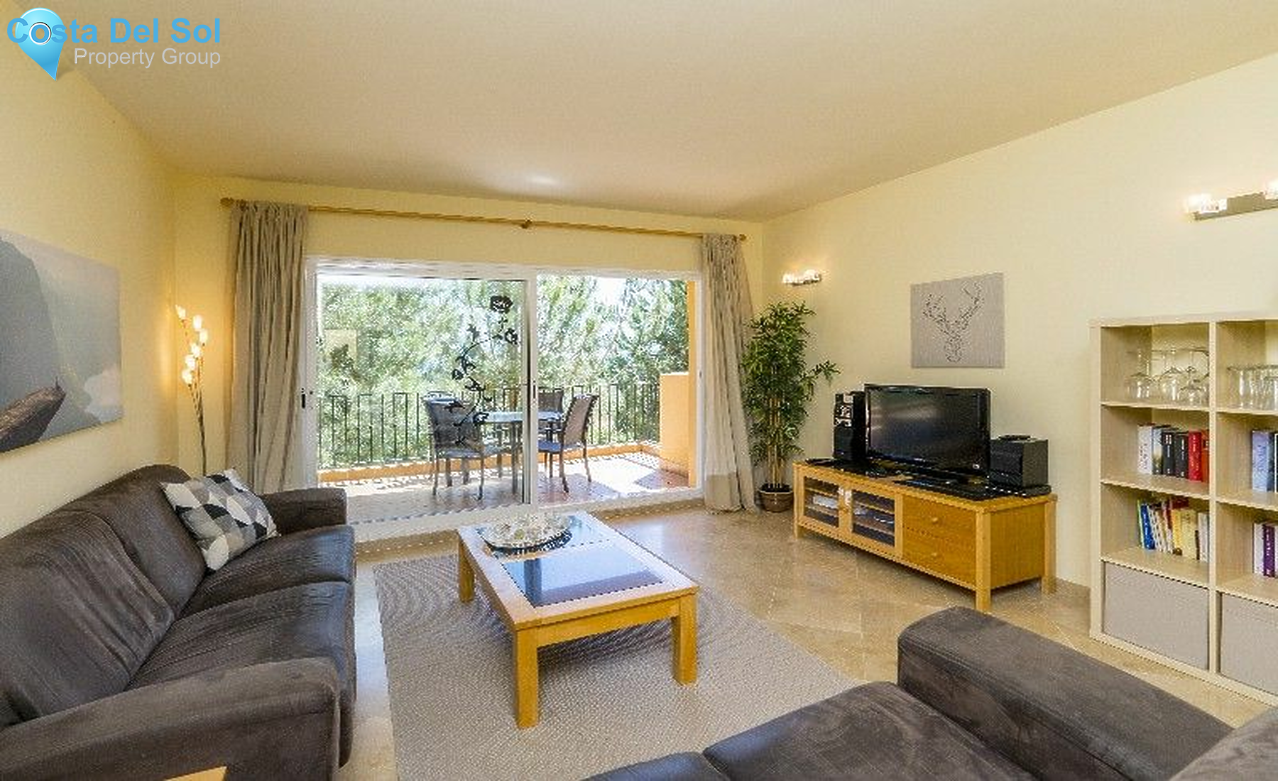 Middle Floor Apartment in Calahonda-1192642