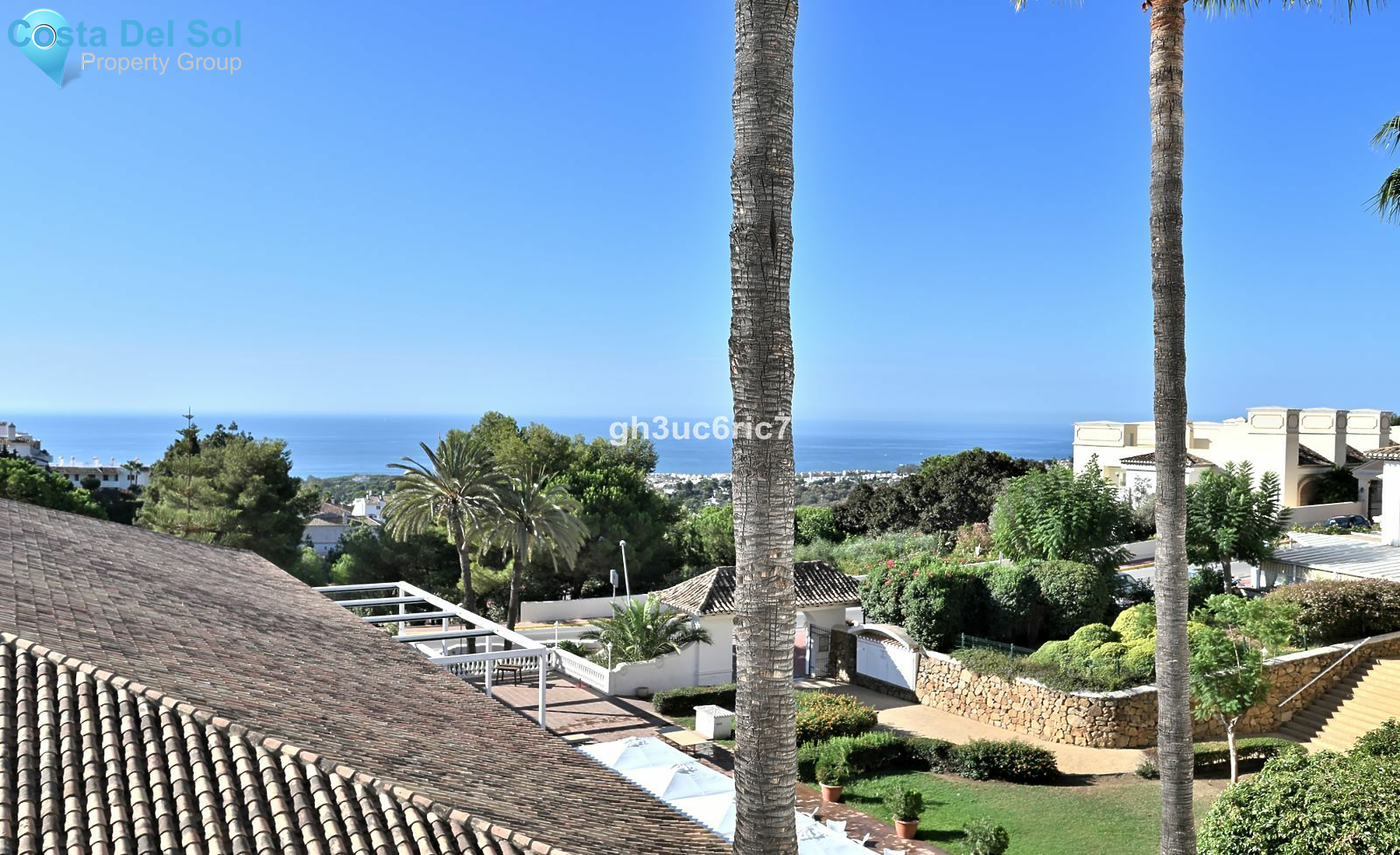 Middle Floor Apartment in Calahonda