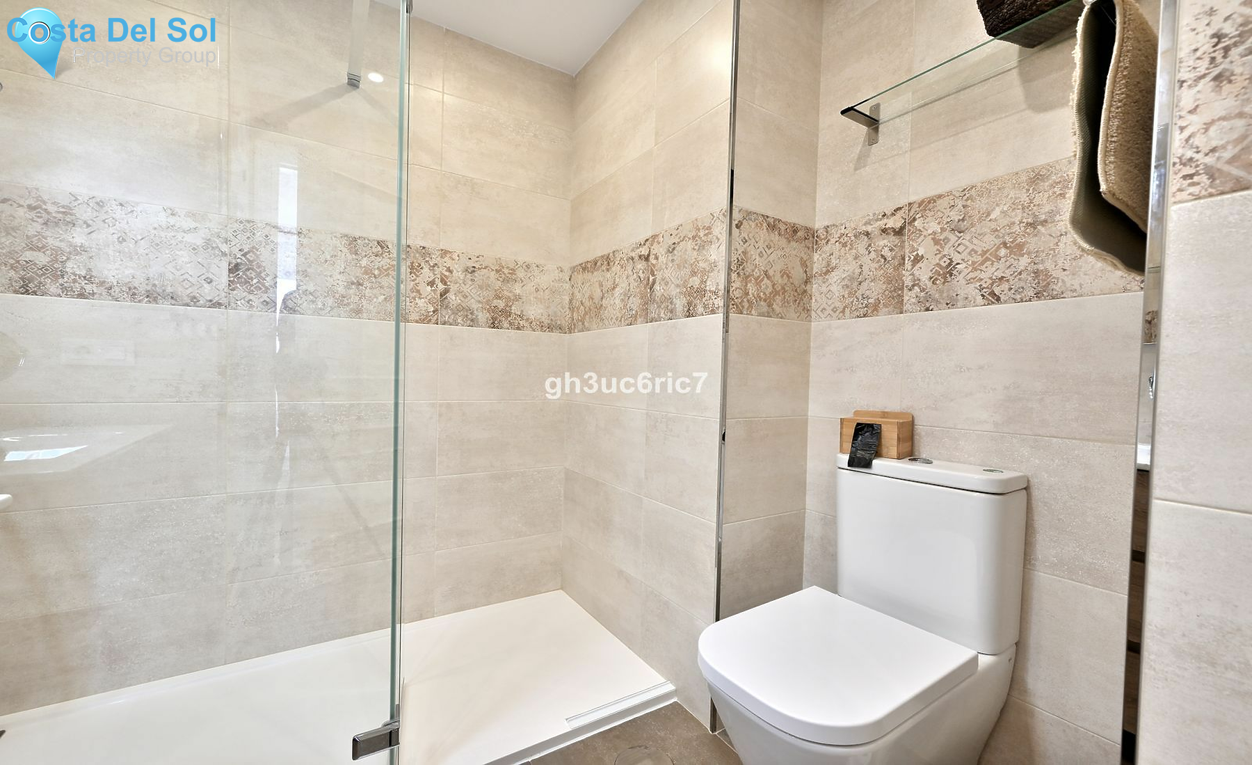 Middle Floor Apartment in Calahonda-1419554