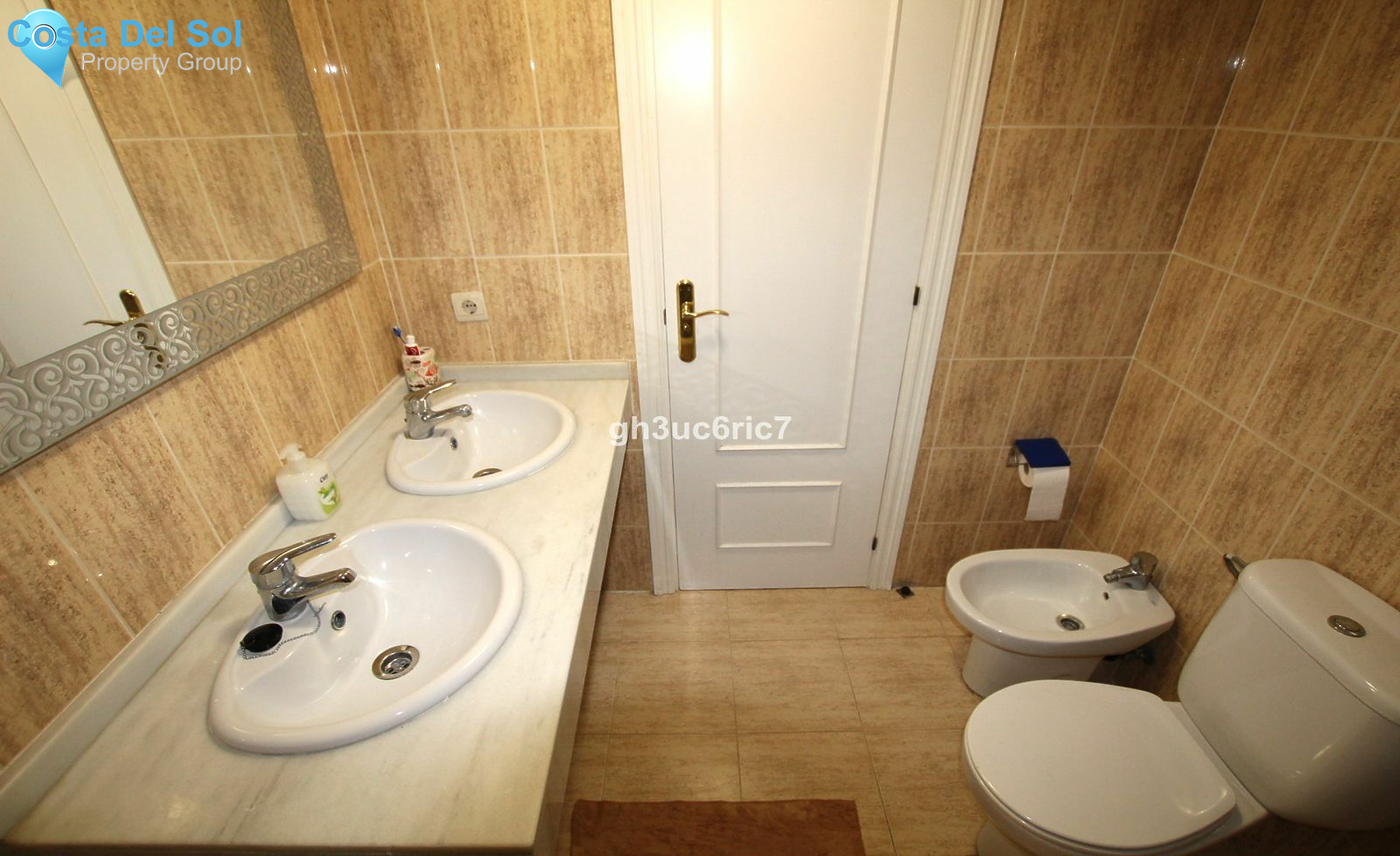 Middle Floor Apartment in Calahonda-1419992