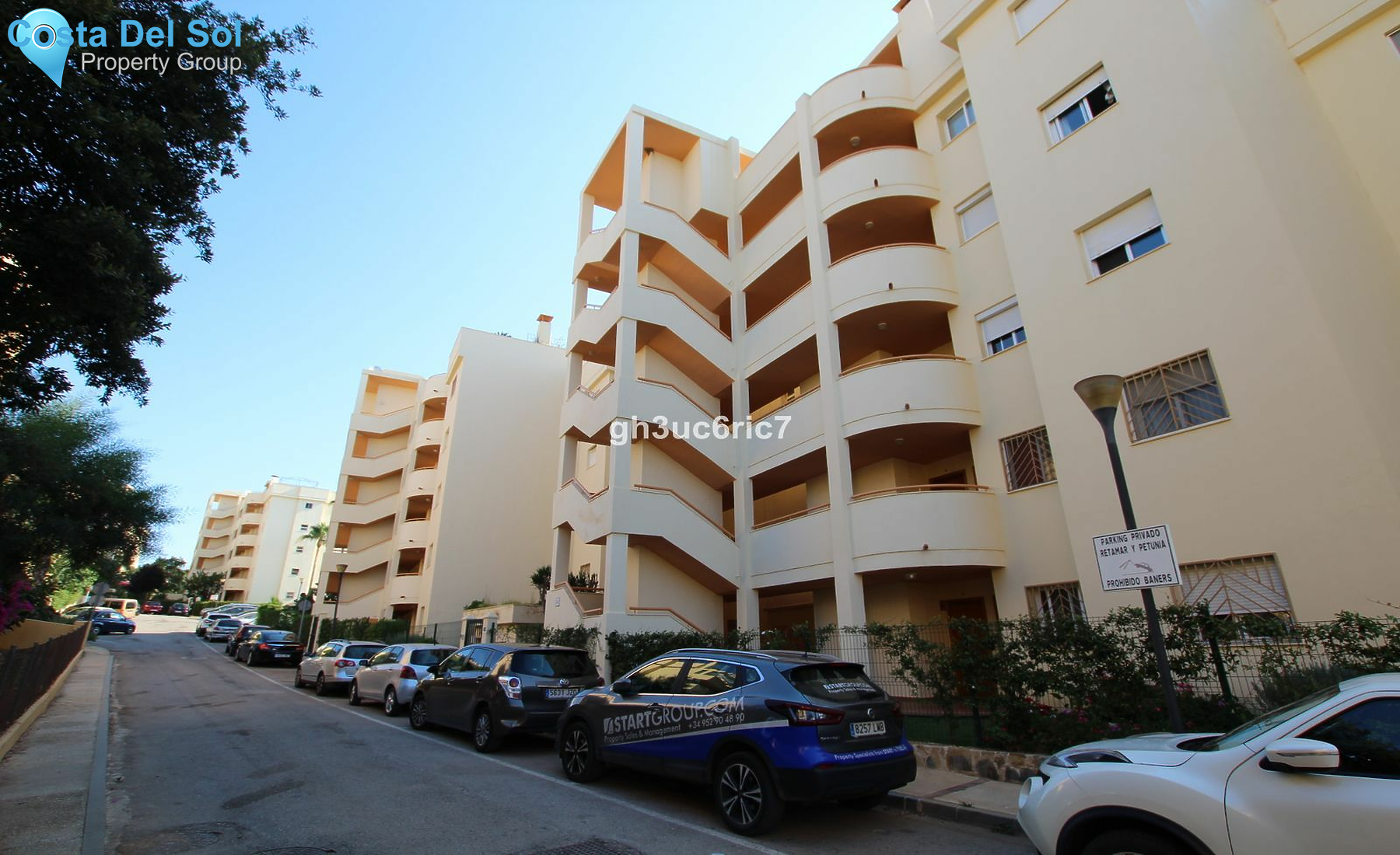 Middle Floor Apartment in Calahonda-1419996