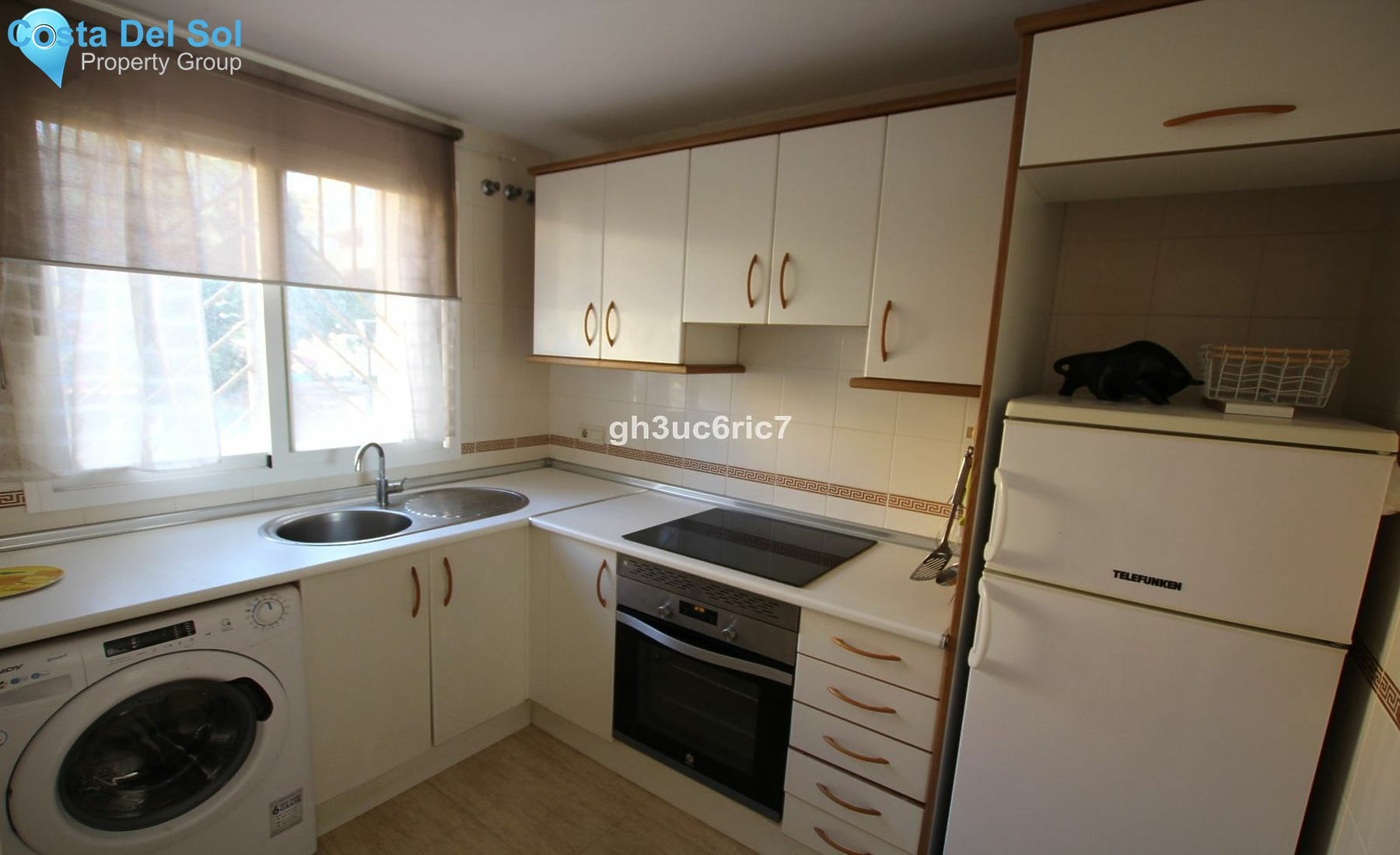 Middle Floor Apartment in Calahonda-1419982