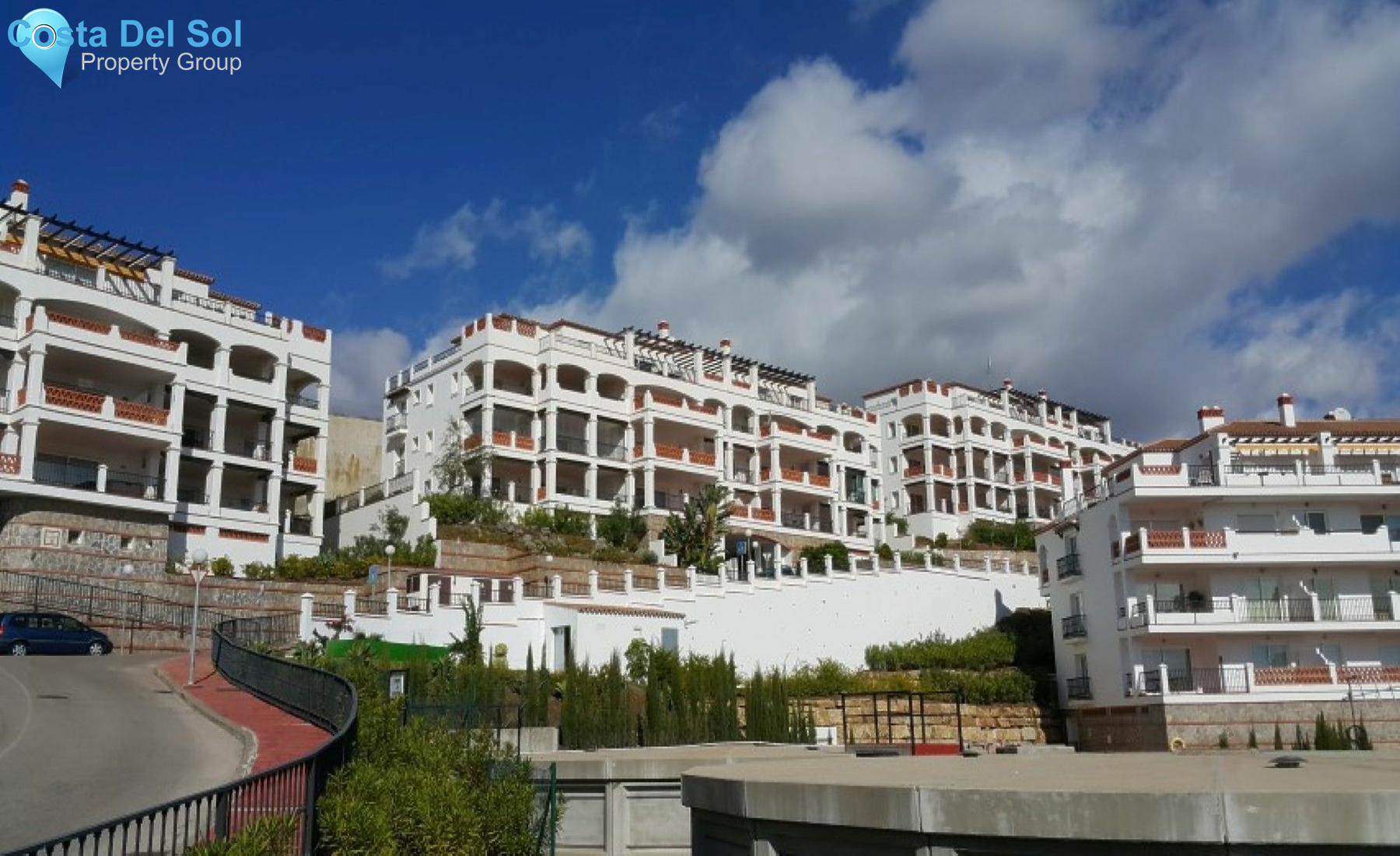 Middle Floor Apartment in Calahonda-1420557