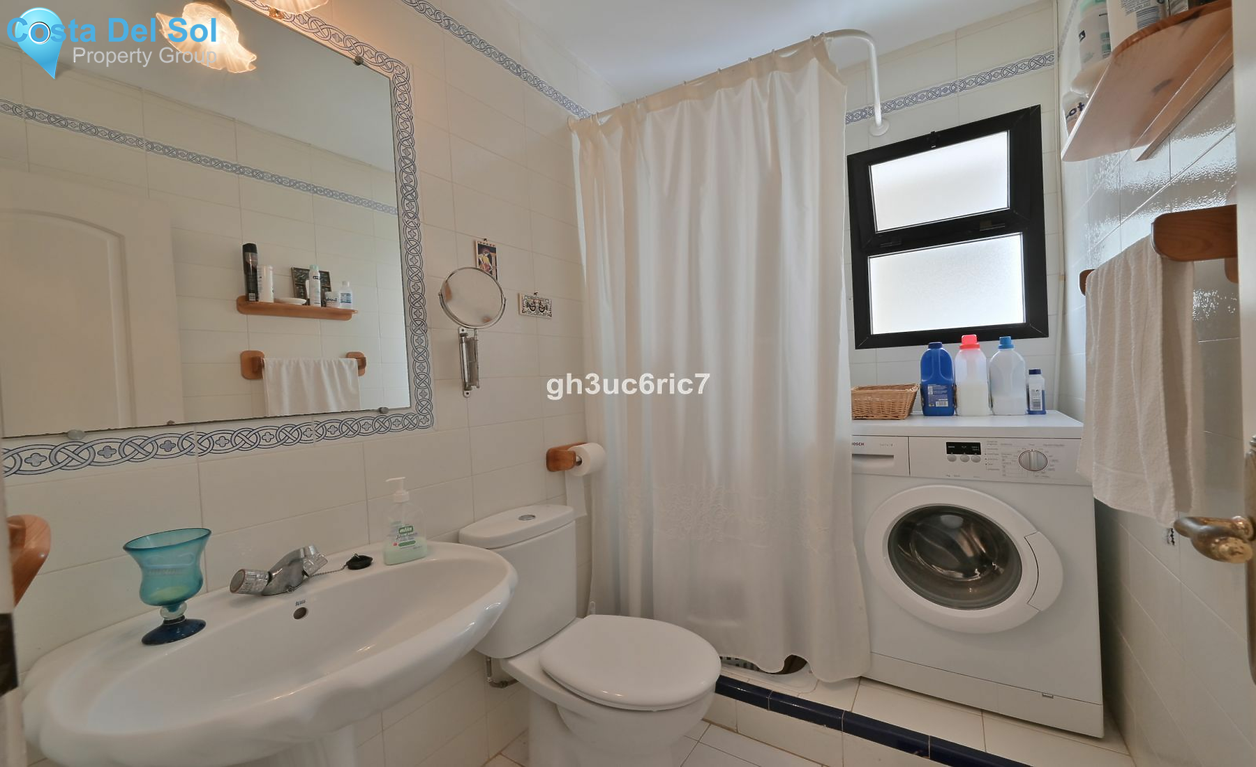 Middle Floor Apartment in Calahonda-1424083