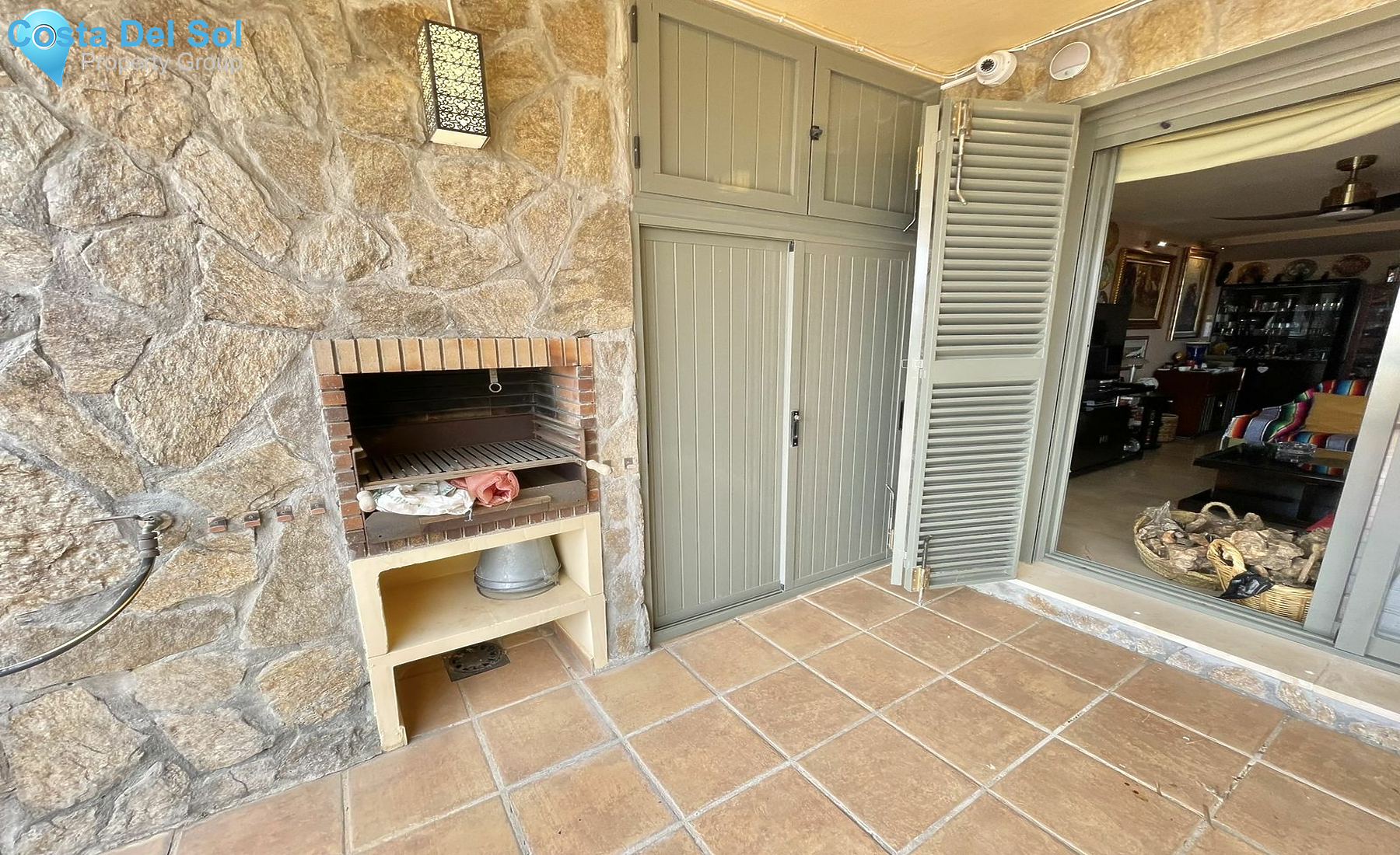 Middle Floor Apartment in Calahonda-1426498