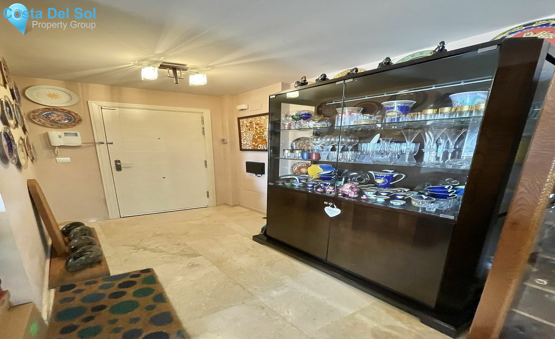 Middle Floor Apartment in Calahonda-1426492