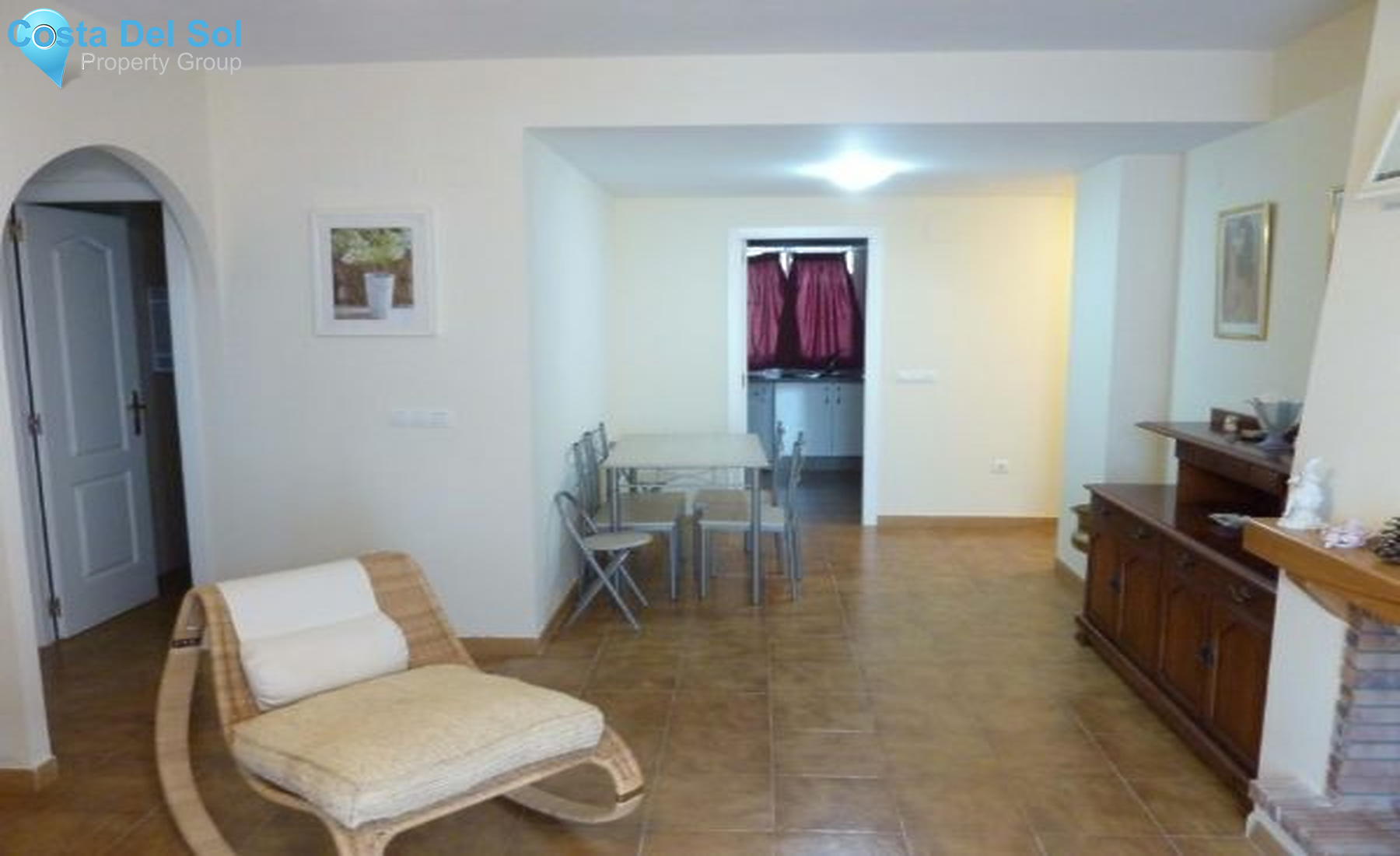 Middle Floor Apartment in Calahonda-1432725