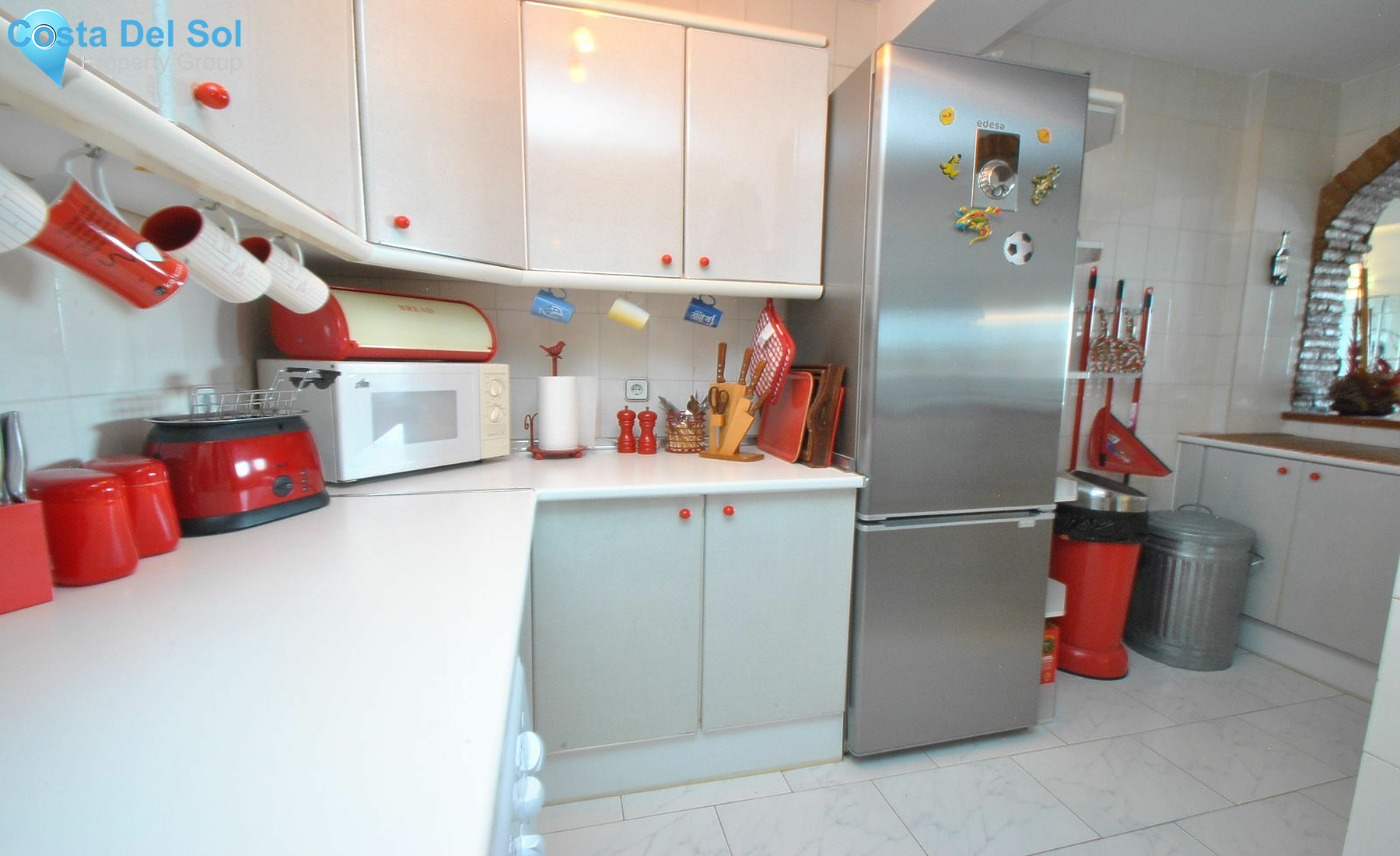 Middle Floor Apartment in Calahonda-1447090