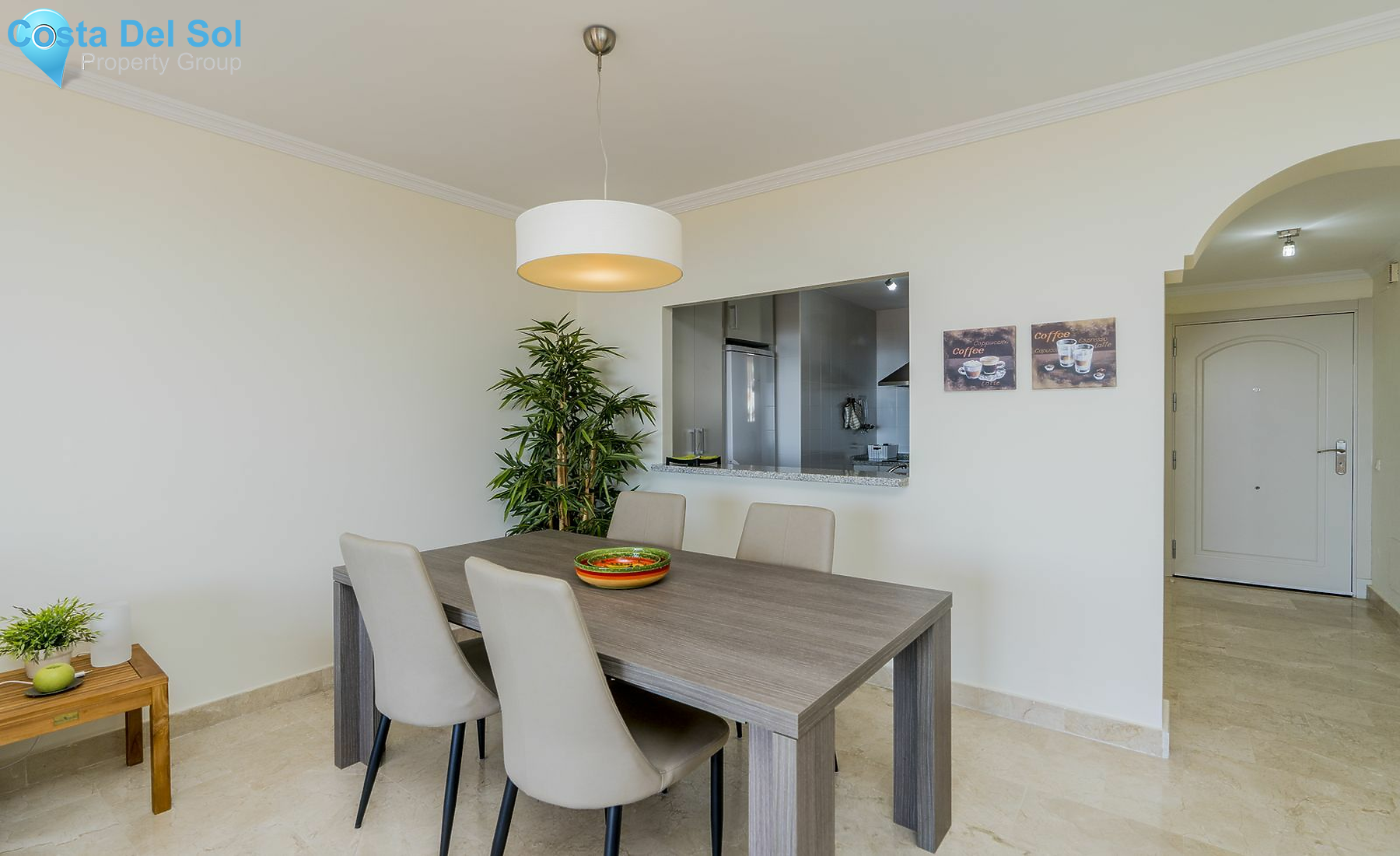 Middle Floor Apartment in Calahonda-1450584