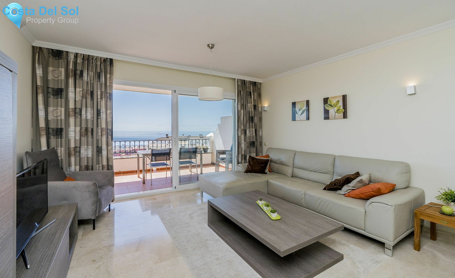 Middle Floor Apartment in Calahonda-1450577