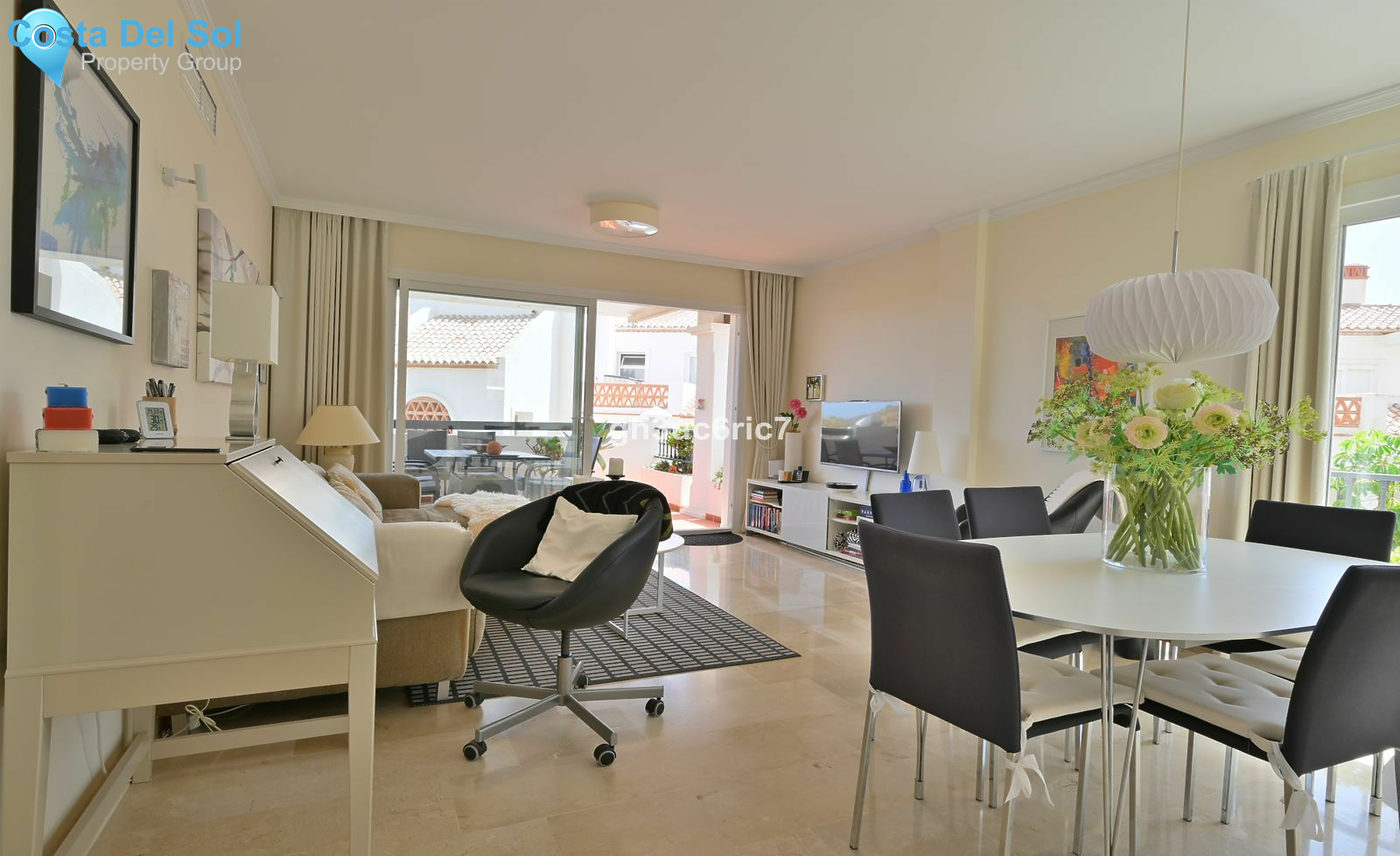 Middle Floor Apartment in Calahonda-1450598