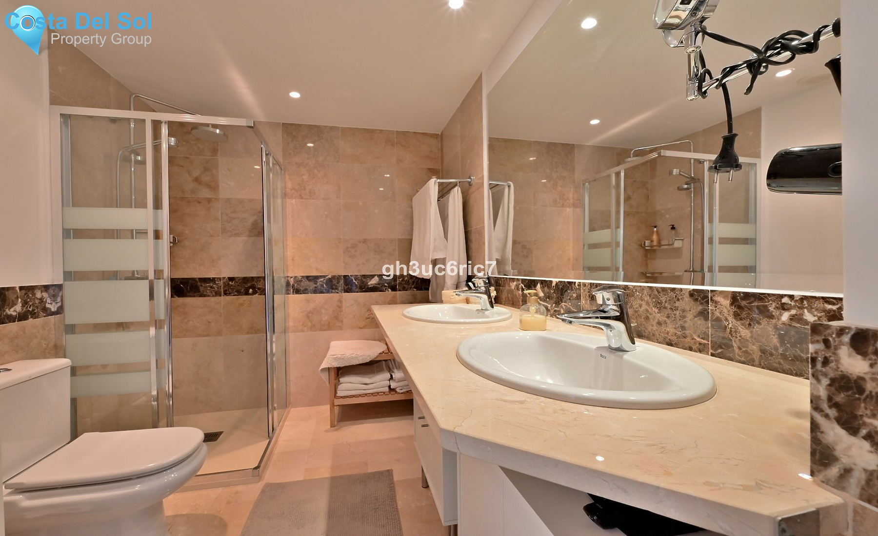 Middle Floor Apartment in Calahonda-1450601