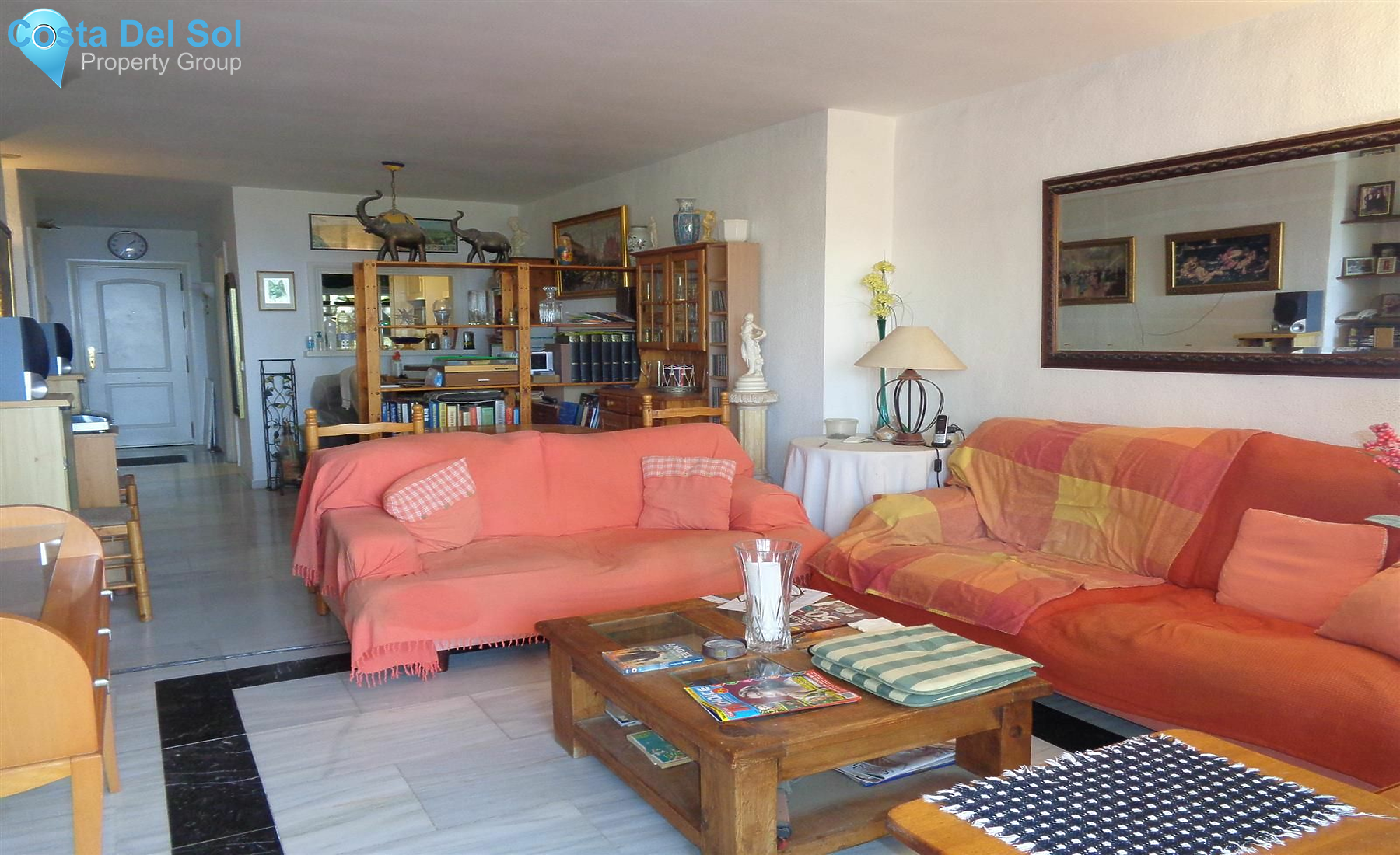 Middle Floor Apartment in Calahonda-1464933