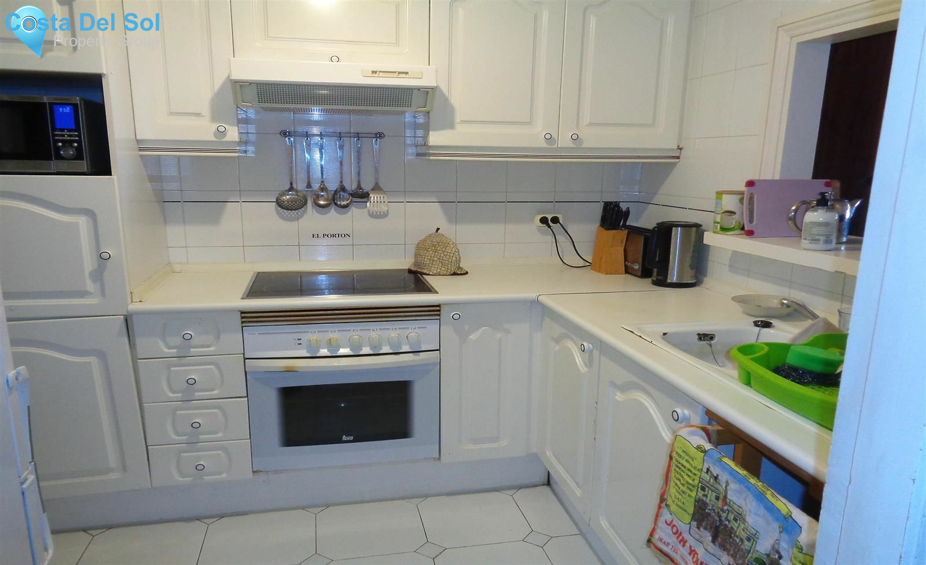 Middle Floor Apartment in Calahonda-1464936