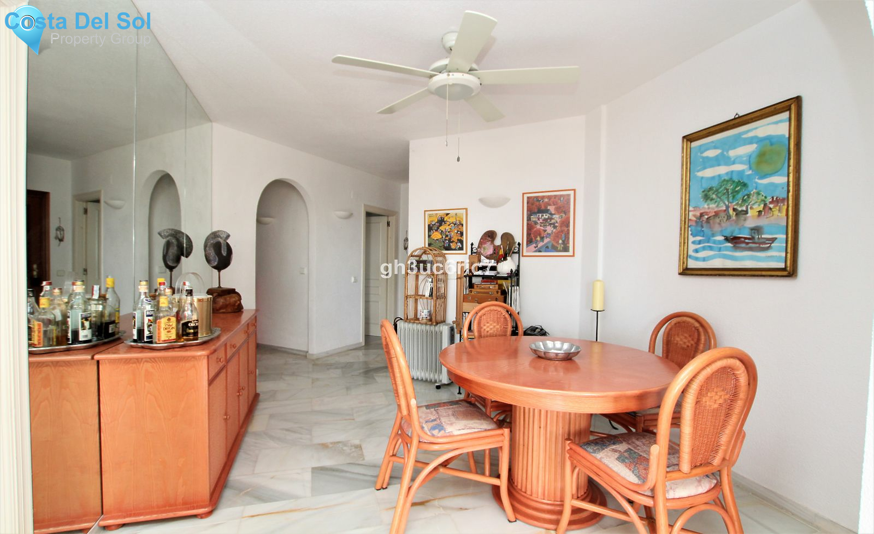 Middle Floor Apartment in Calahonda-1465366