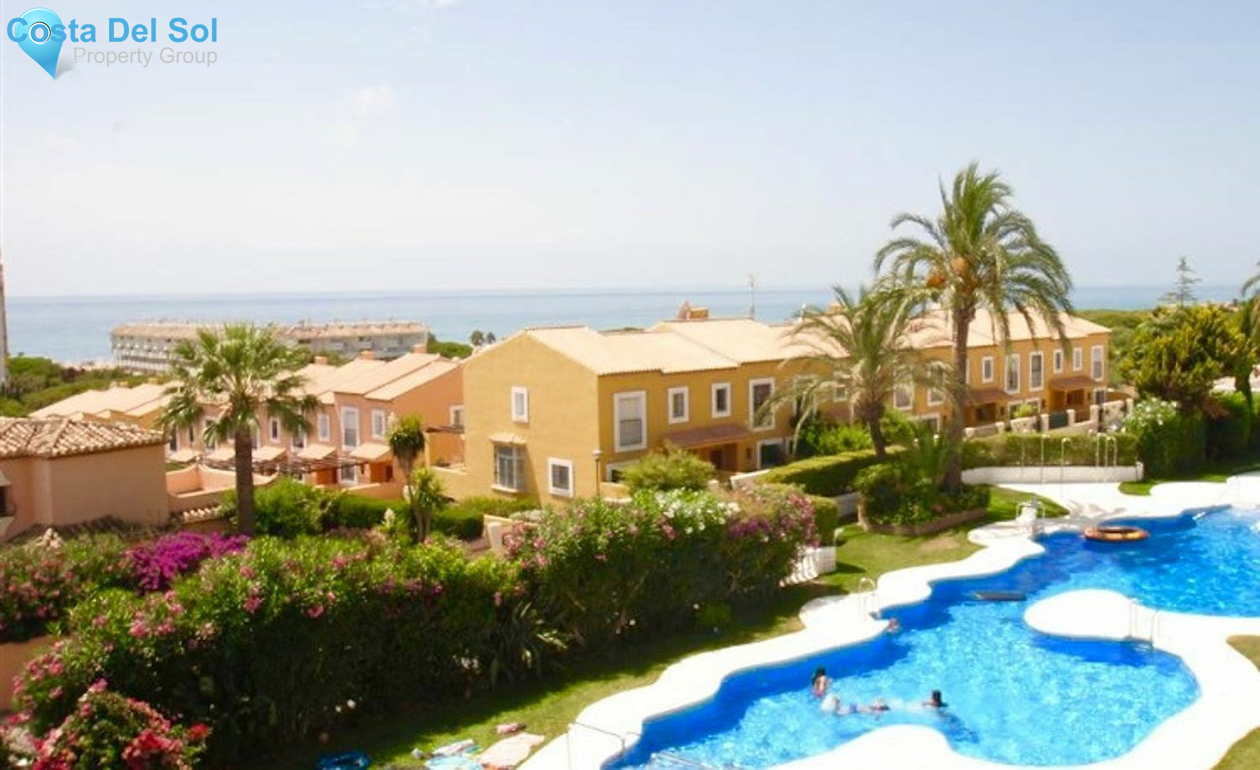 Middle Floor Apartment in Calahonda