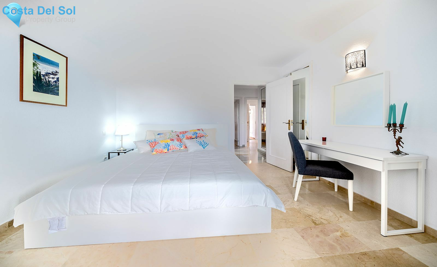 Middle Floor Apartment in Calahonda-1480375