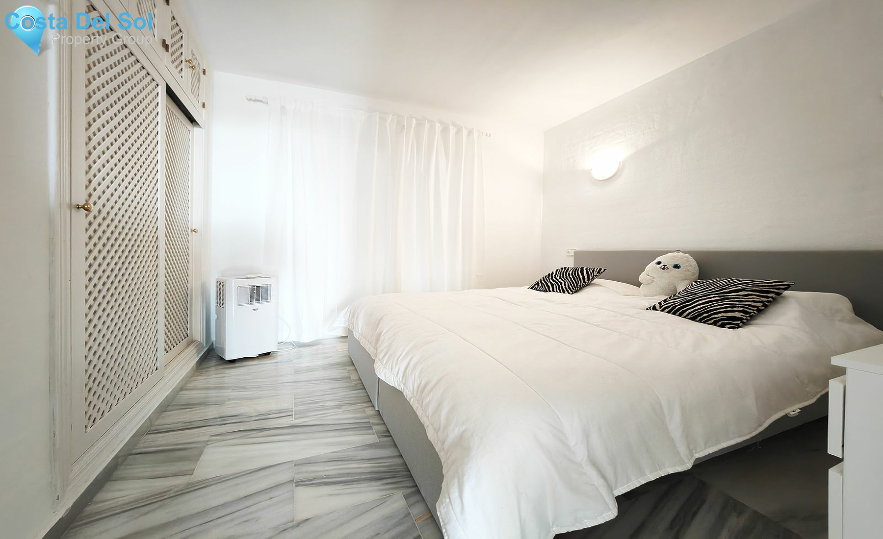 Middle Floor Apartment in Calahonda-1481468