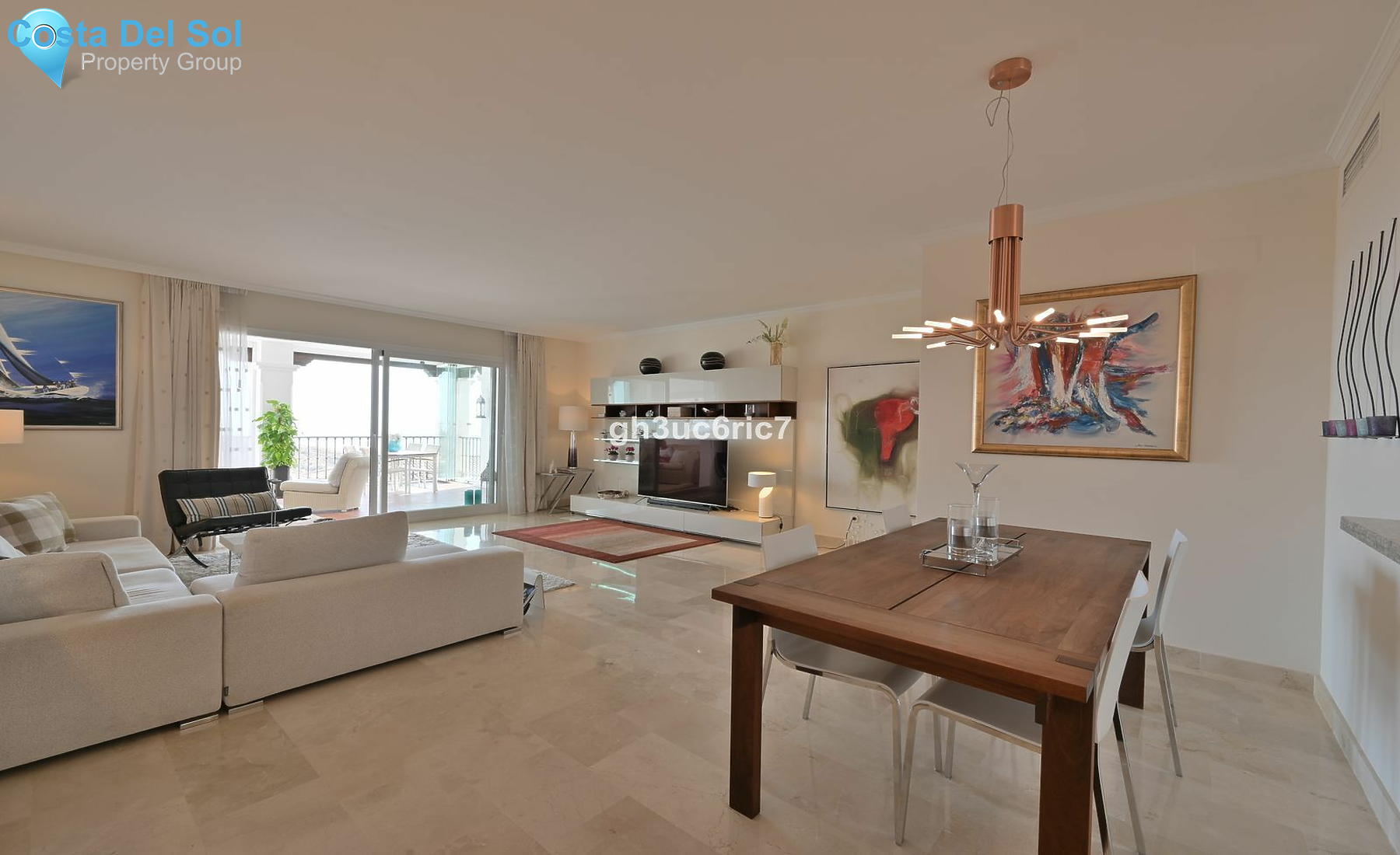 Middle Floor Apartment in Calahonda-1483124