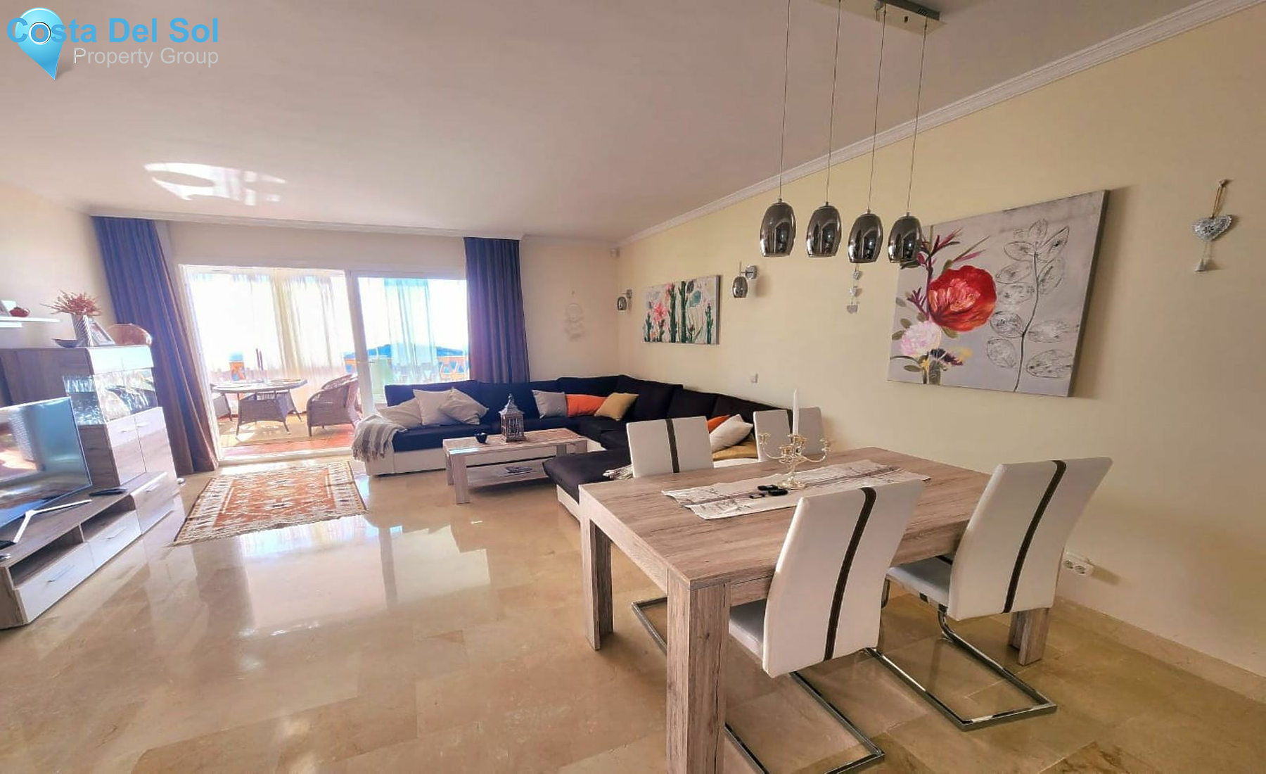 Middle Floor Apartment in Calahonda-1483815