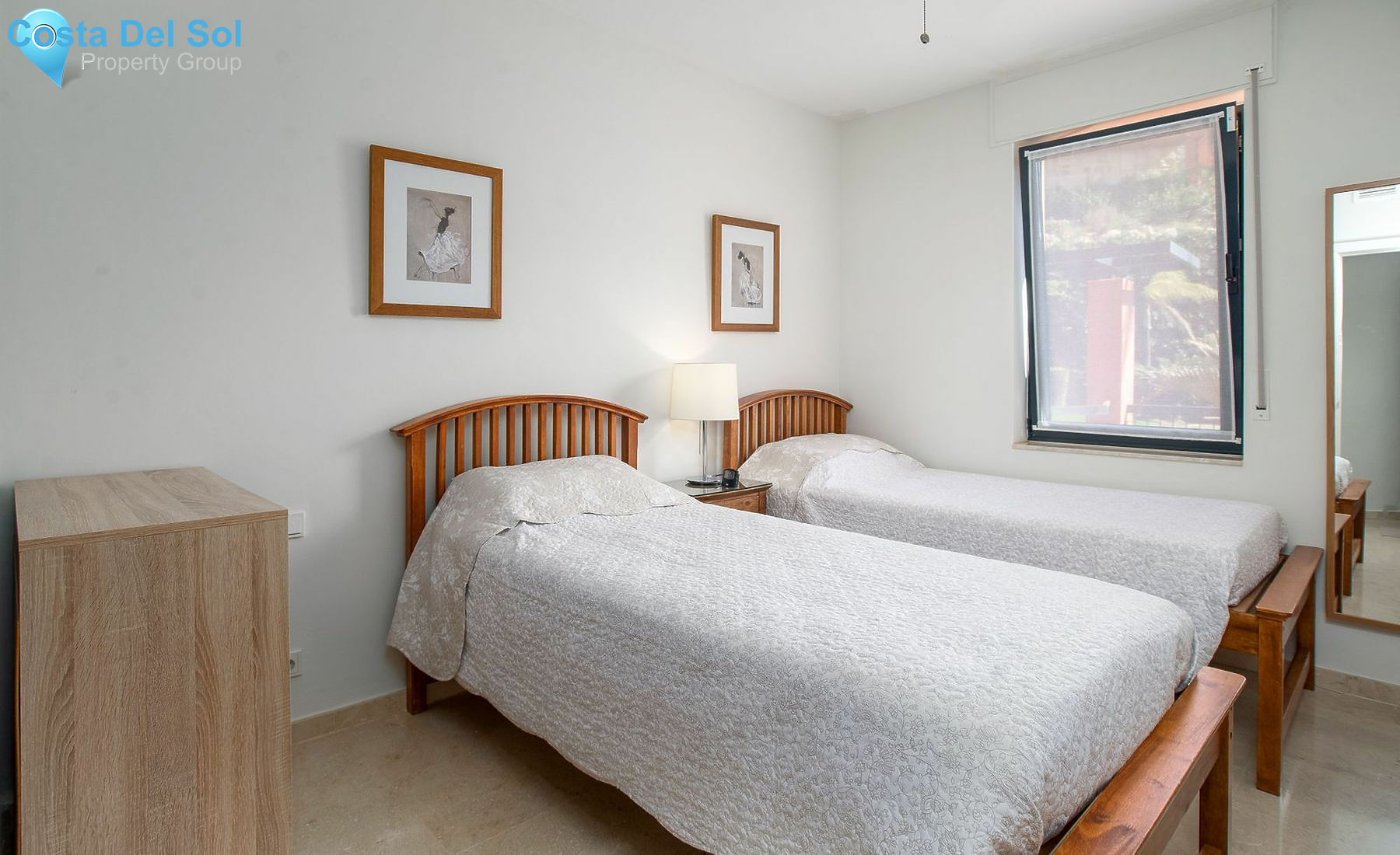 Middle Floor Apartment in Calahonda-1488590