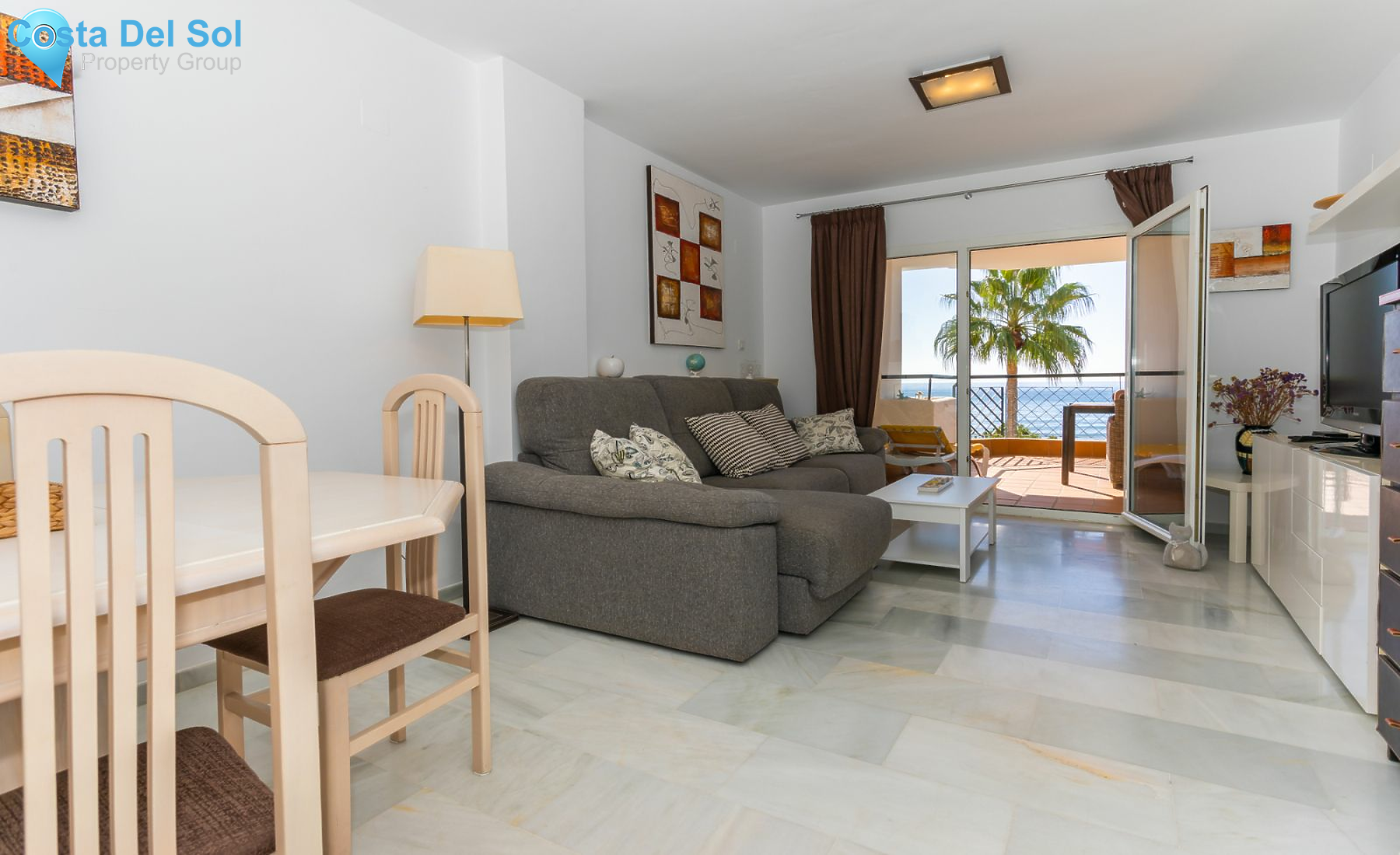 Middle Floor Apartment in Calahonda-1489671