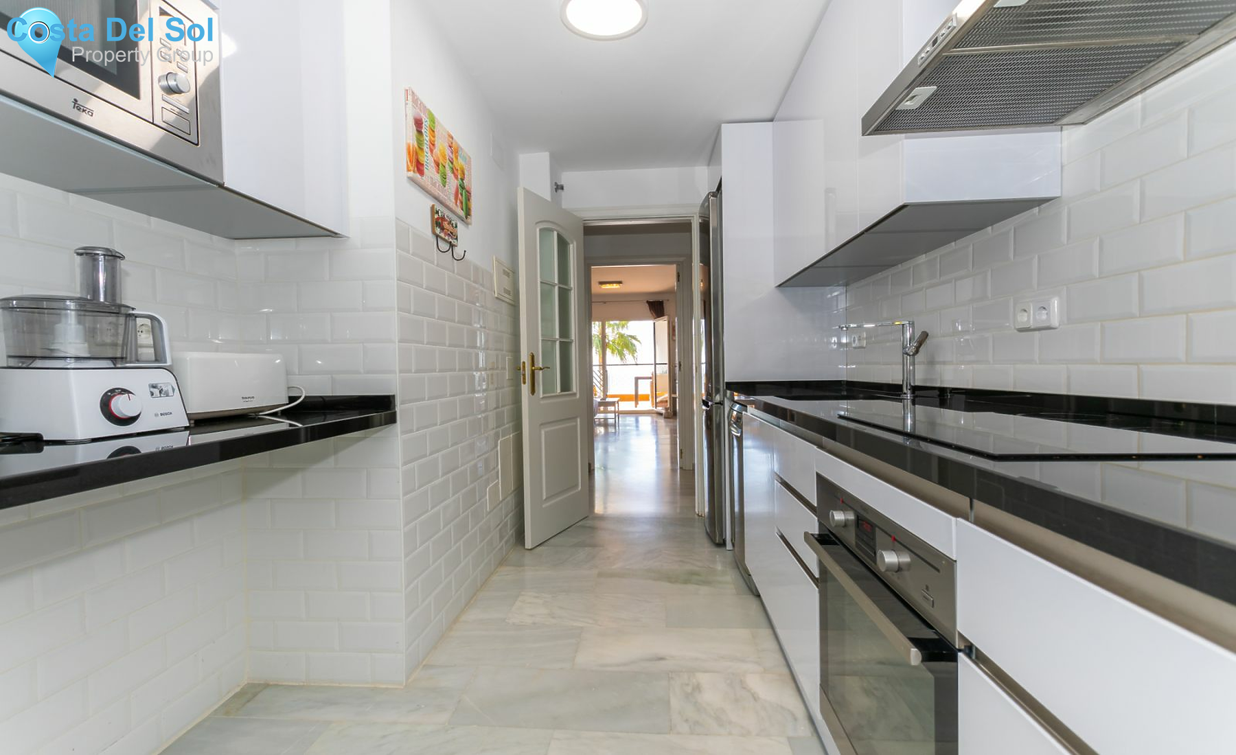 Middle Floor Apartment in Calahonda-1489676