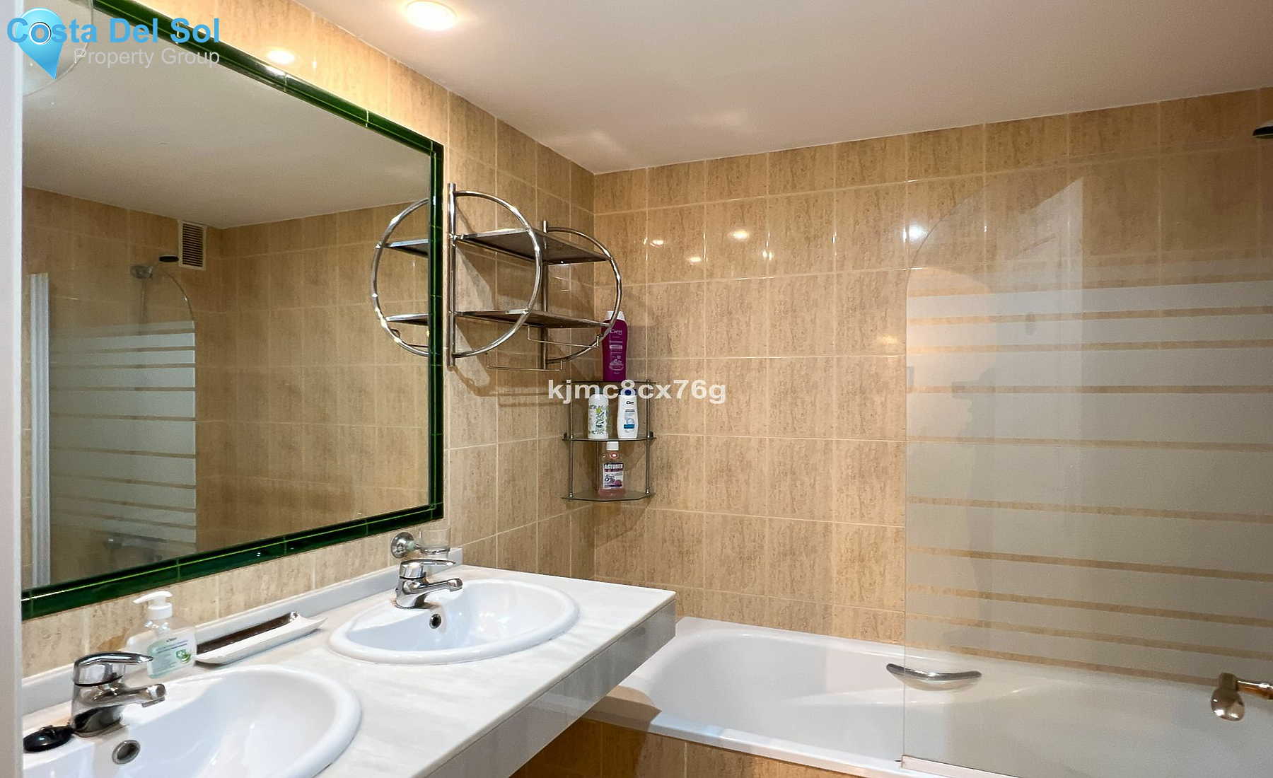 Middle Floor Apartment in Calahonda-1494716