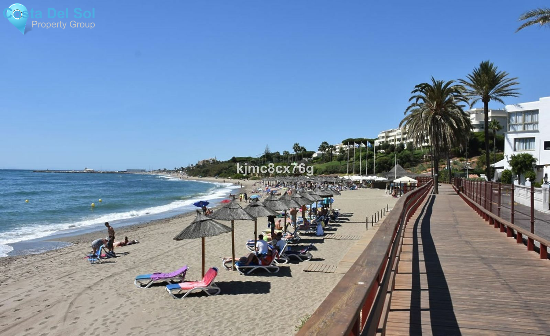 Middle Floor Apartment in Calahonda-1494720