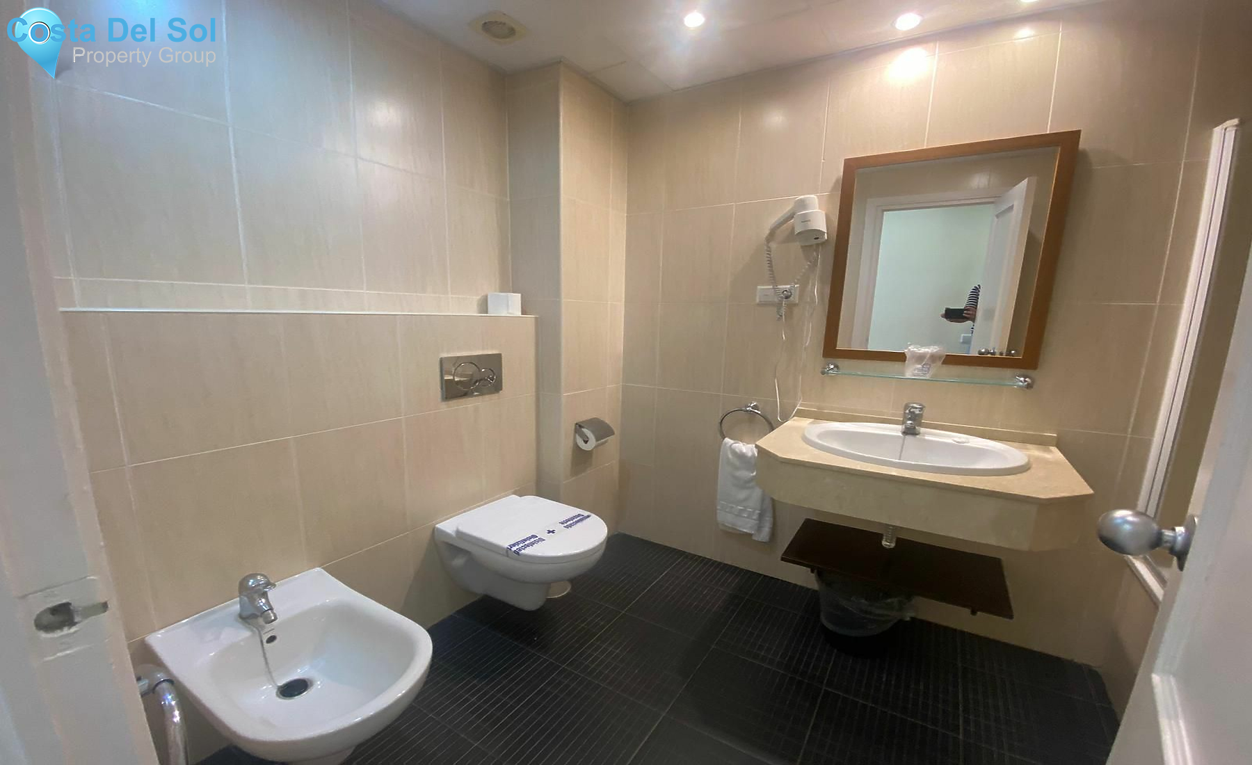 Middle Floor Apartment in Calahonda-1494897