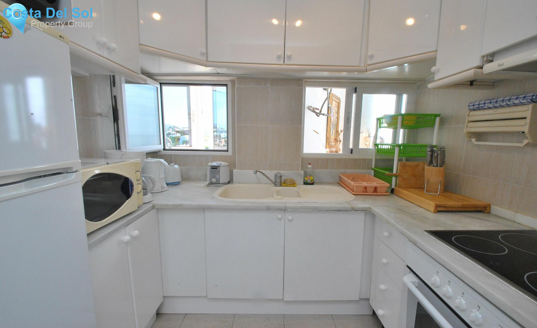 Middle Floor Apartment in Calahonda-1515780