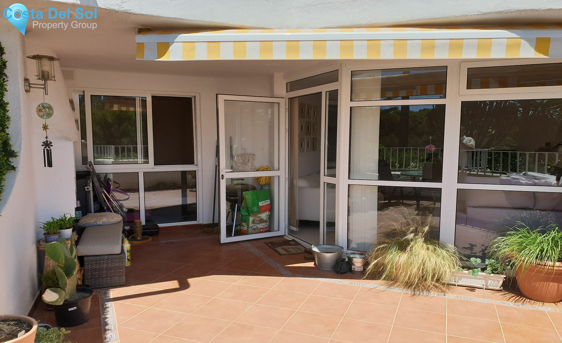 Middle Floor Apartment in Calahonda-1515993