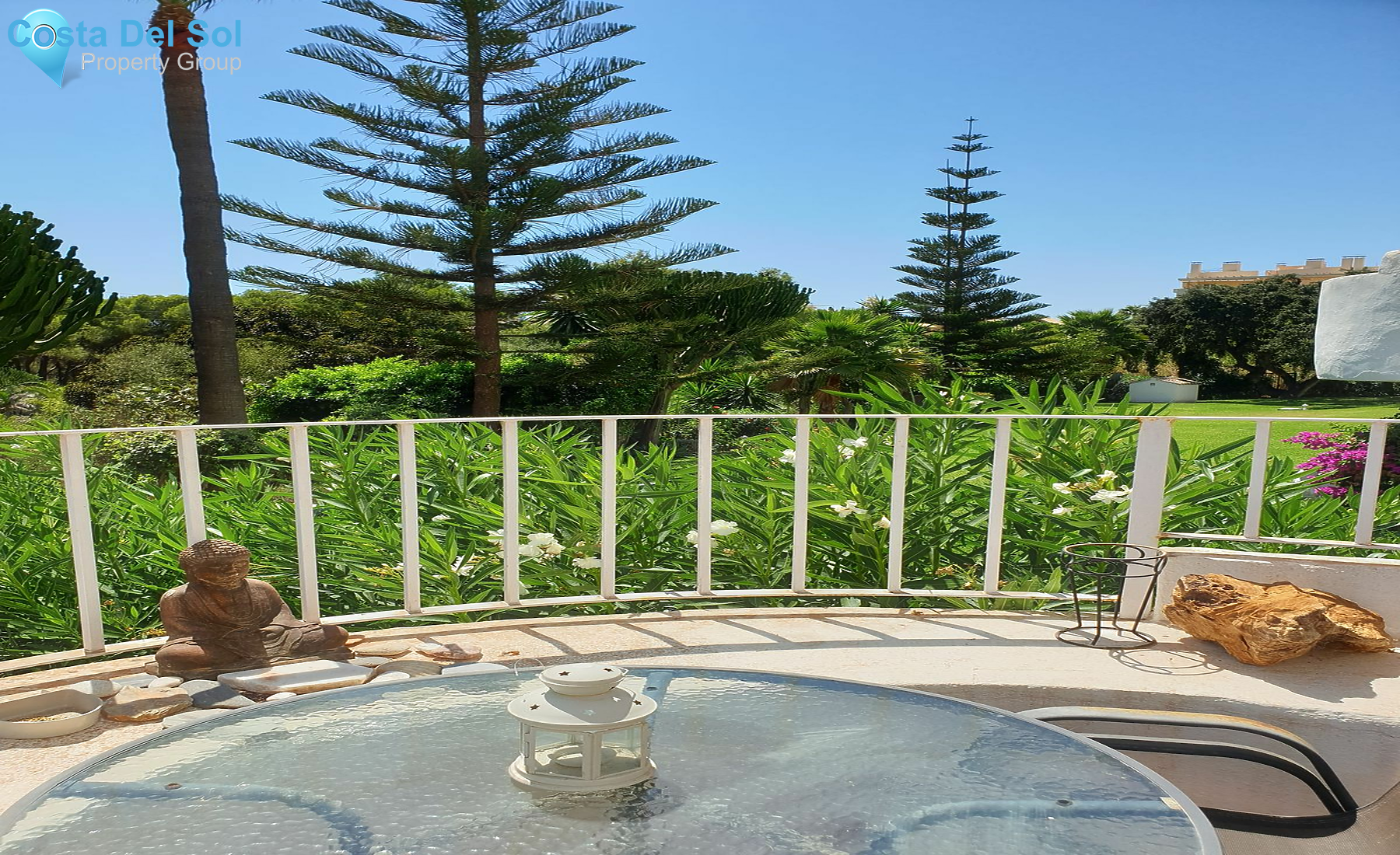 Middle Floor Apartment in Calahonda-1515986