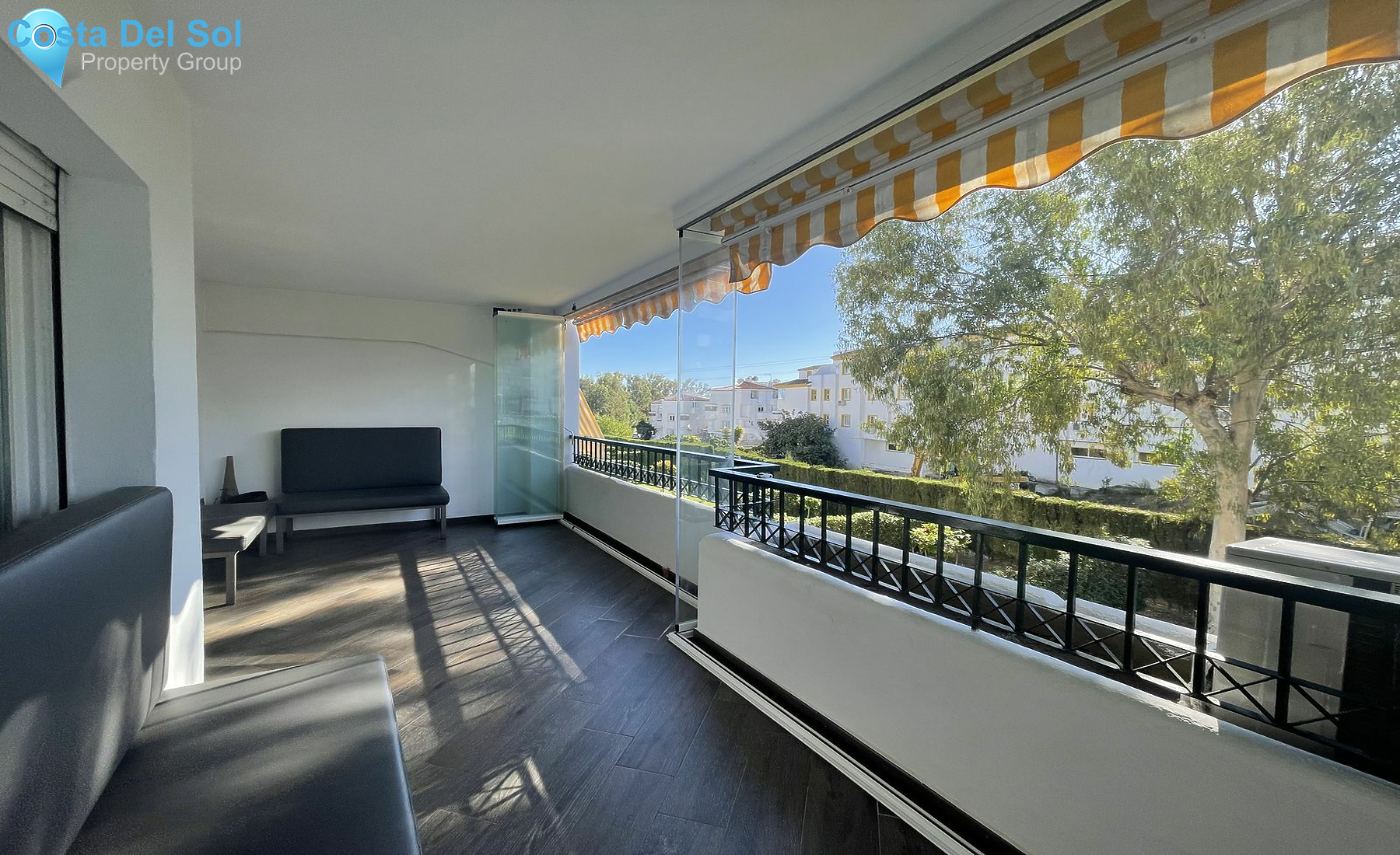 Middle Floor Apartment in Calahonda-1530323
