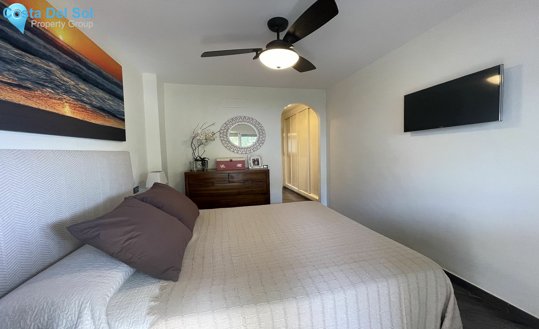 Middle Floor Apartment in Calahonda-1530317