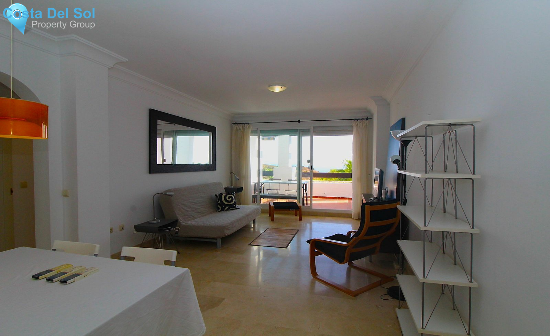 Middle Floor Apartment in Calahonda-1530459
