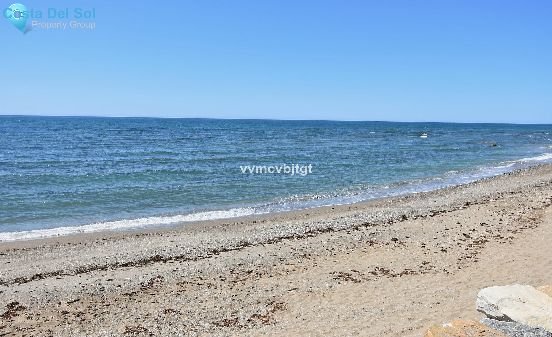 Middle Floor Apartment in Calahonda-1531988