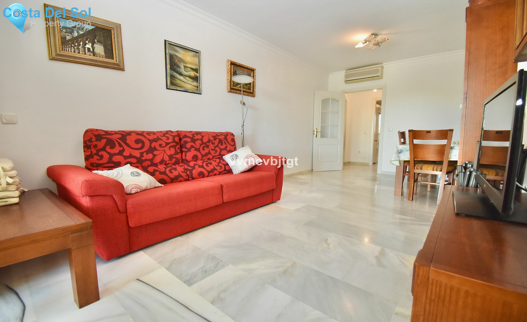 Middle Floor Apartment in Calahonda-1531992