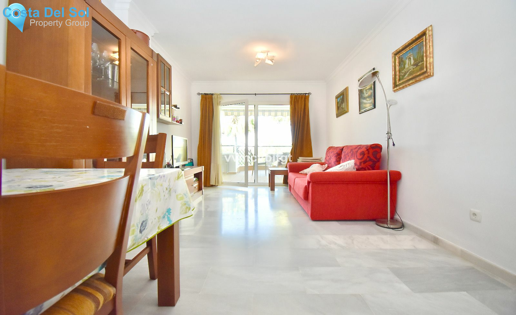 Middle Floor Apartment in Calahonda-1531996