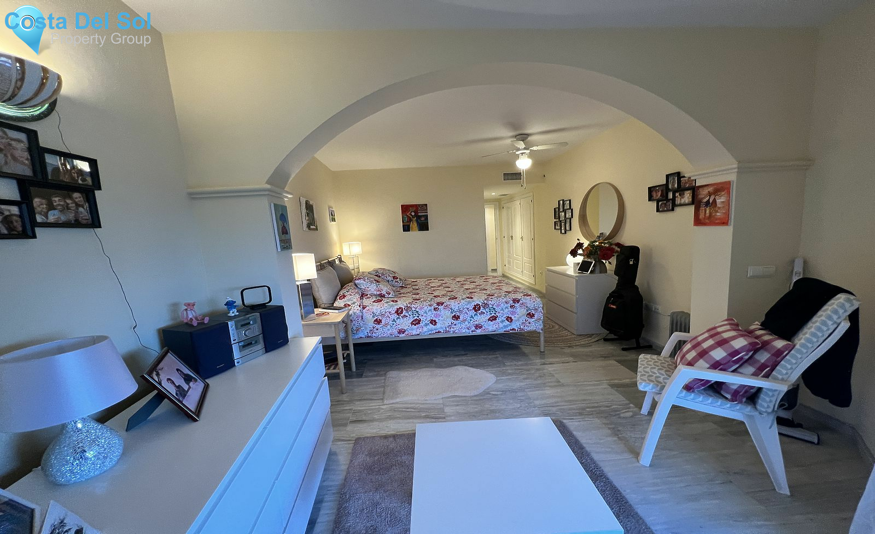 Middle Floor Apartment in Calahonda-1546819